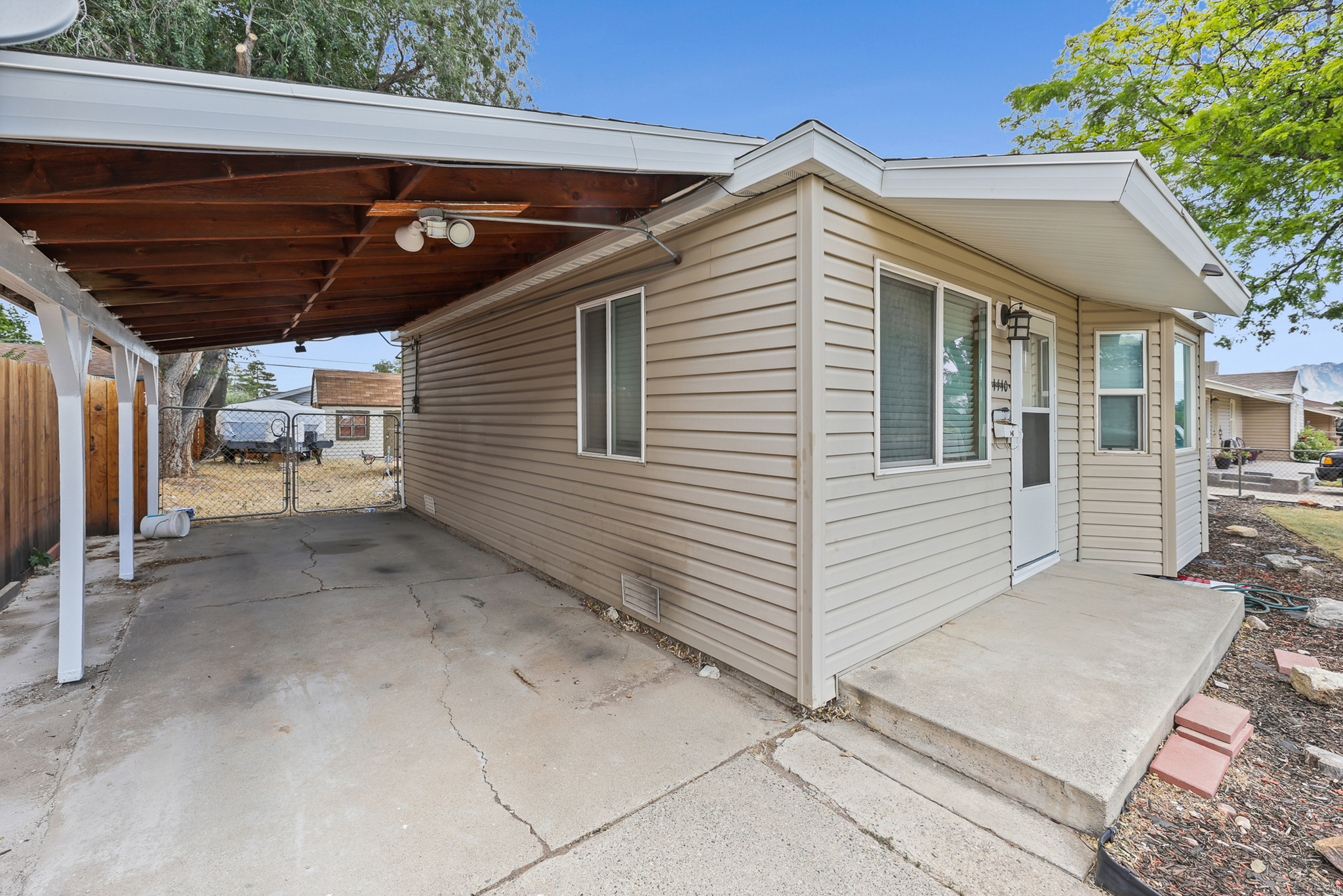 HOFFMAN HEIGHTS - Residential