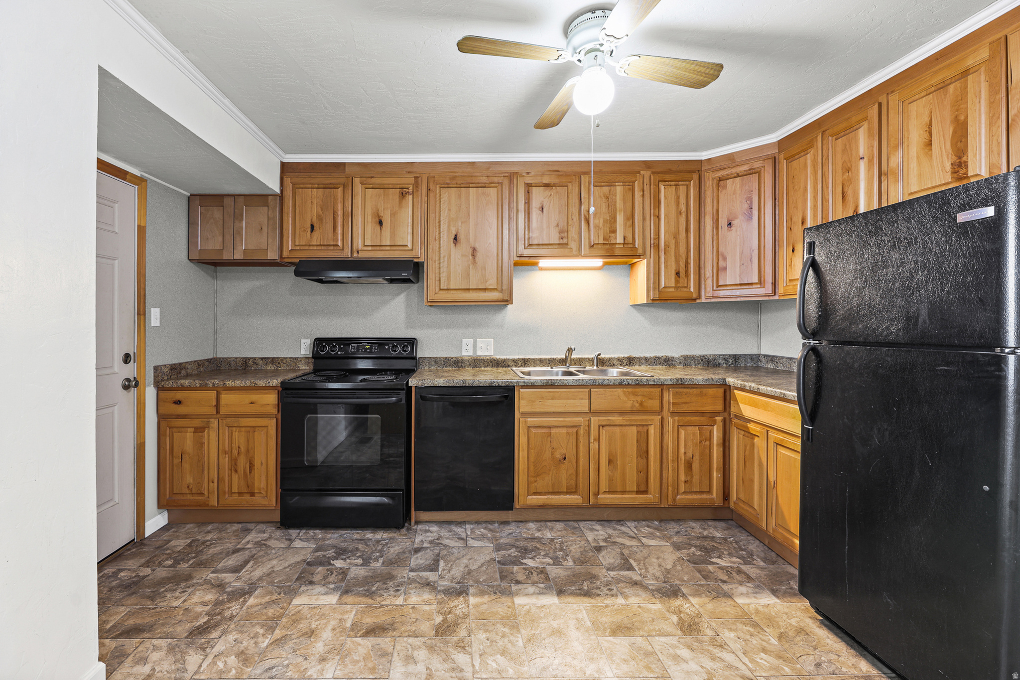 HOFFMAN HEIGHTS - Residential