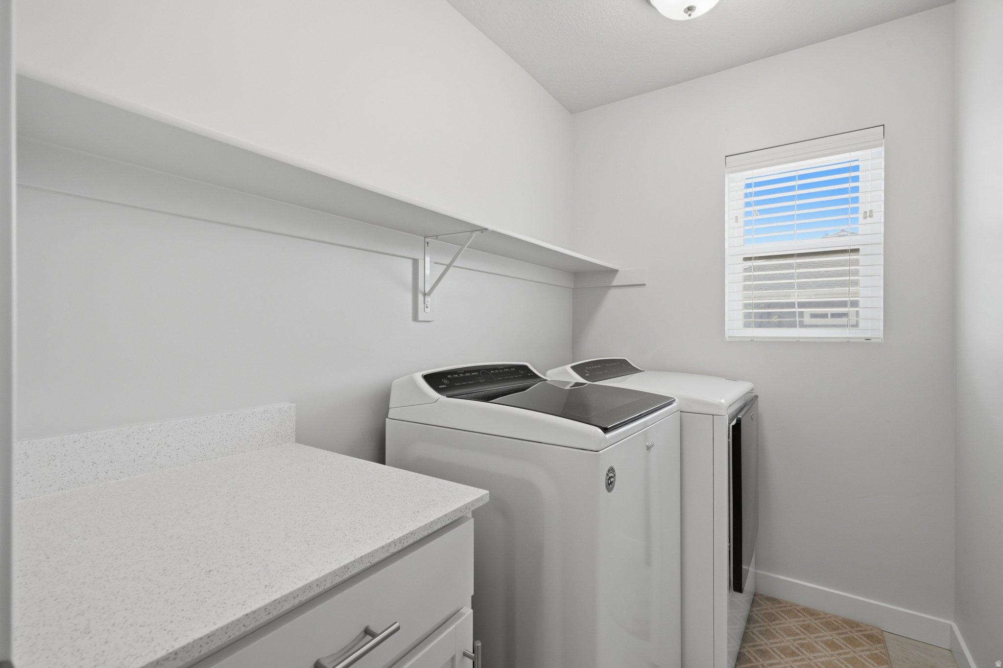 MURRAY COVE 327 - Residential