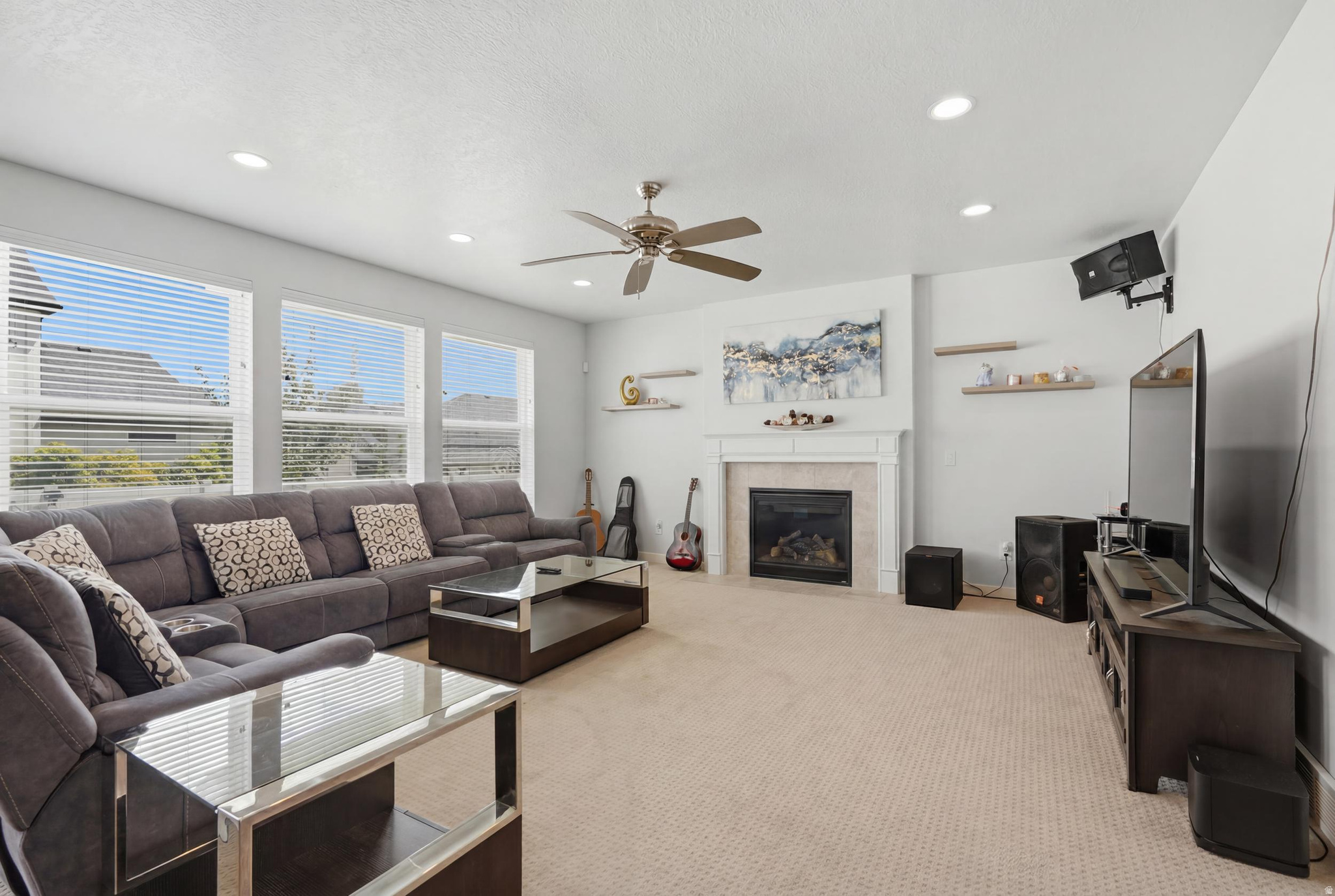 MURRAY COVE 327 - Residential