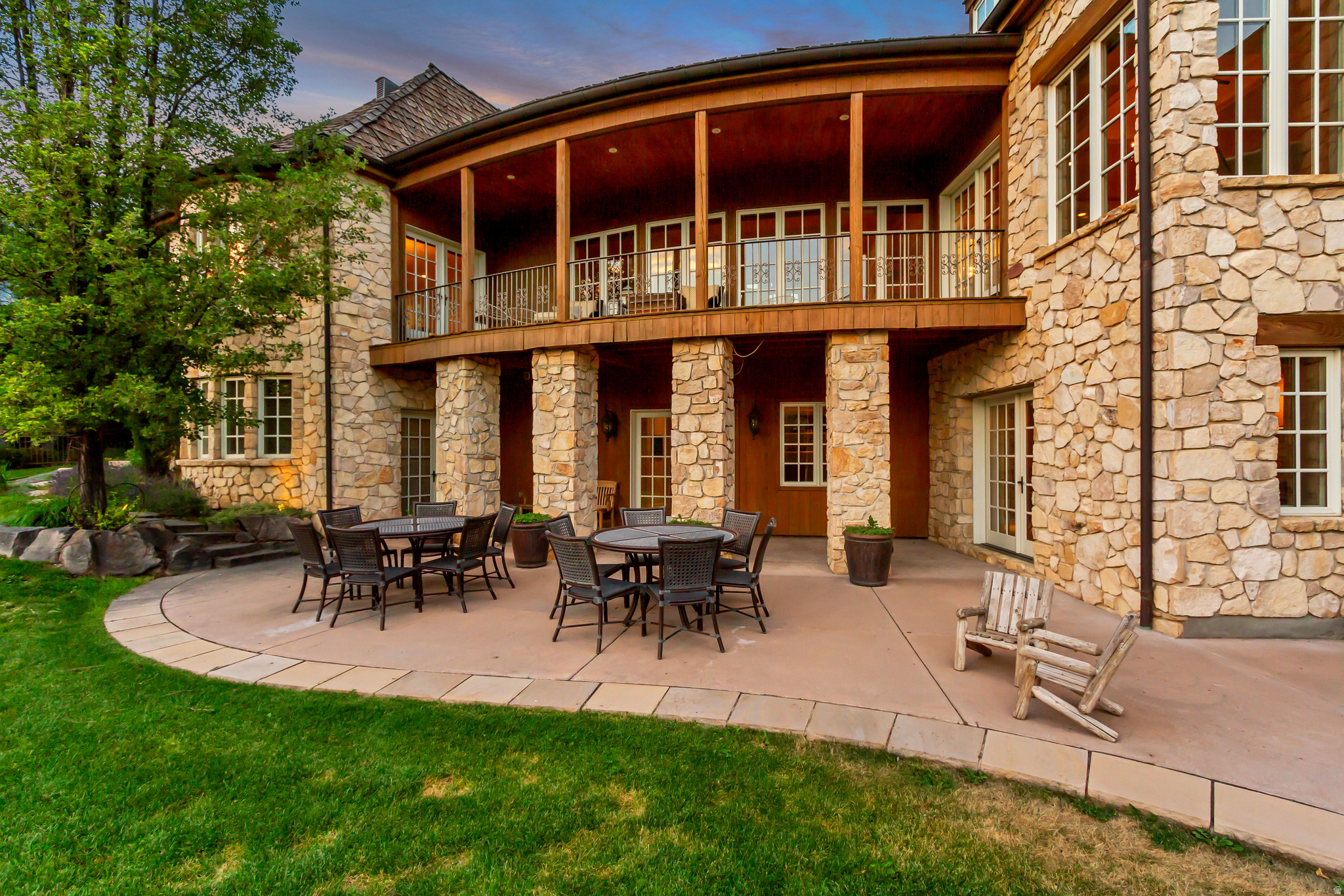 ALPINE ESTATES - Residential