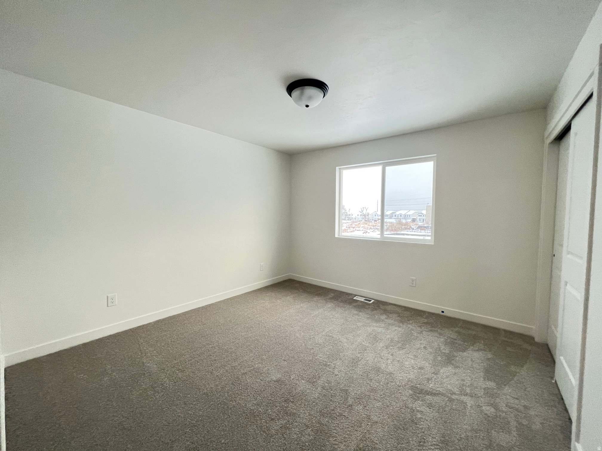 HAVEN OAKS - Residential