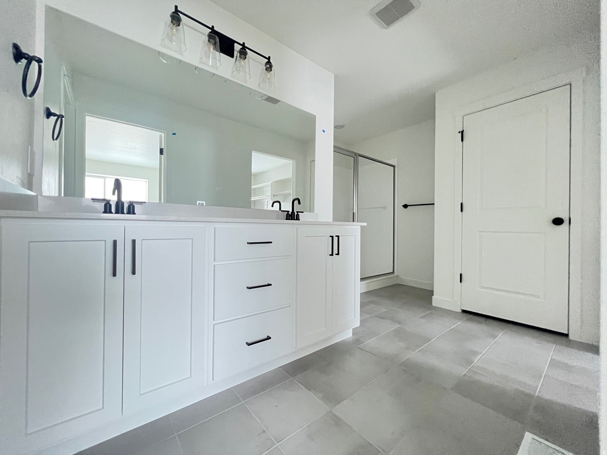 HAVEN OAKS - Residential