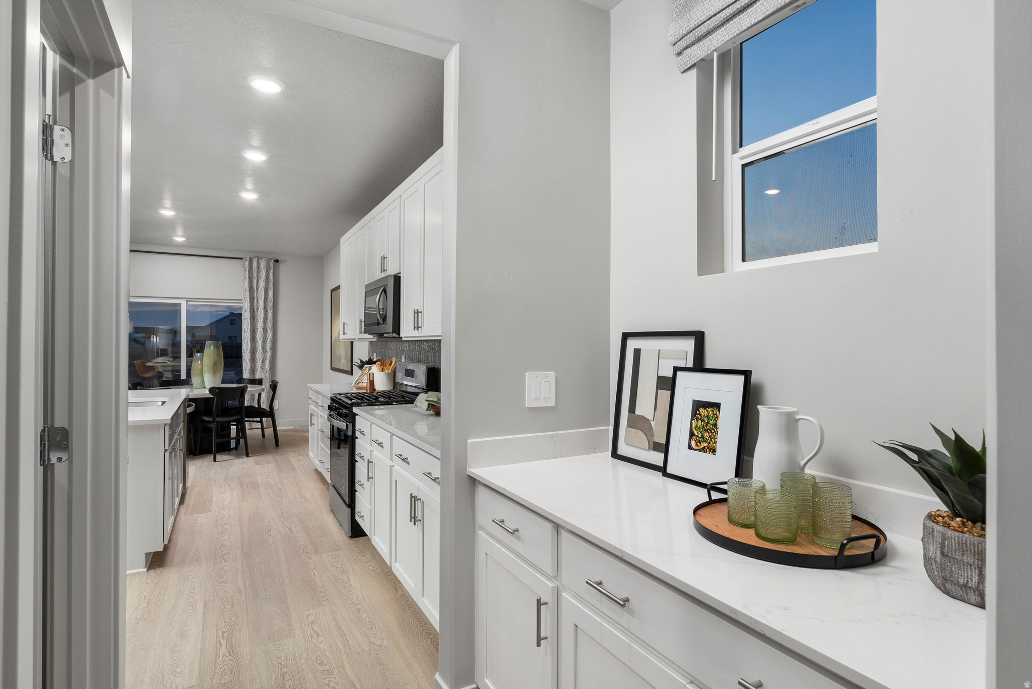 STRATTON ACRES - Residential
