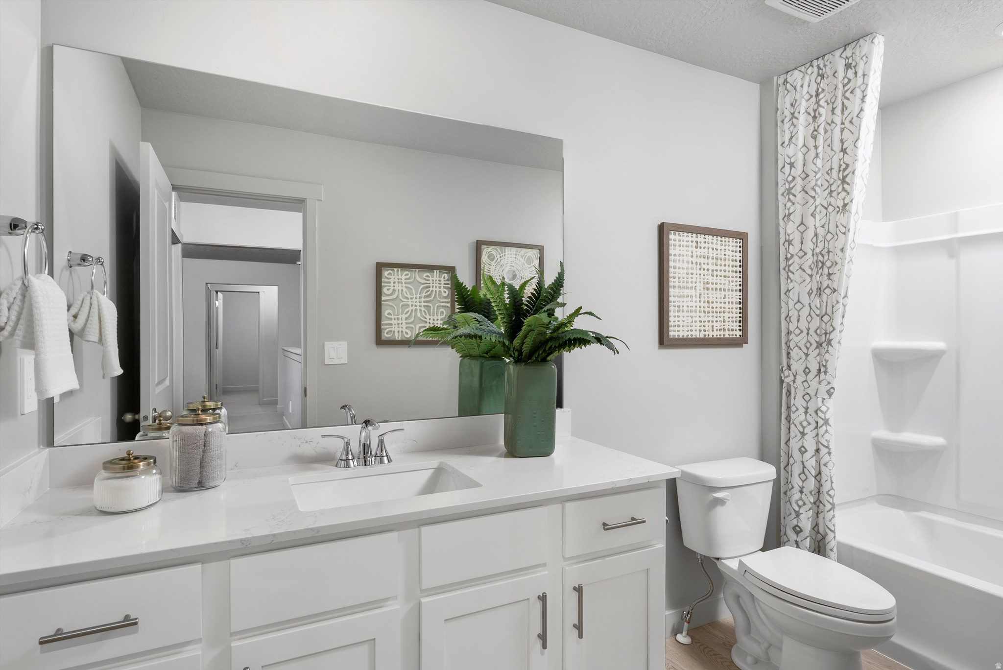 STRATTON ACRES - Residential