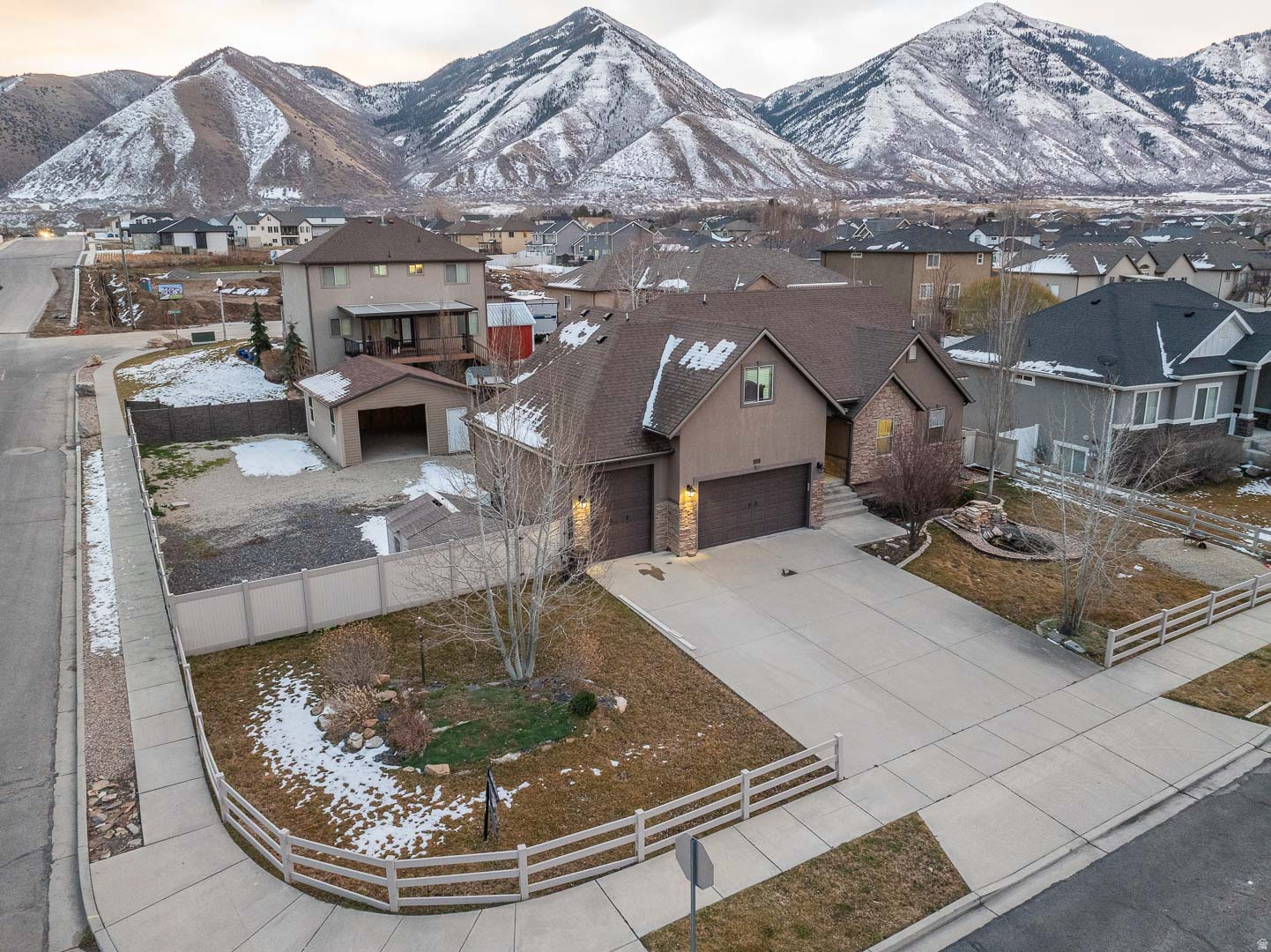 RANCH MEADOWS - Residential