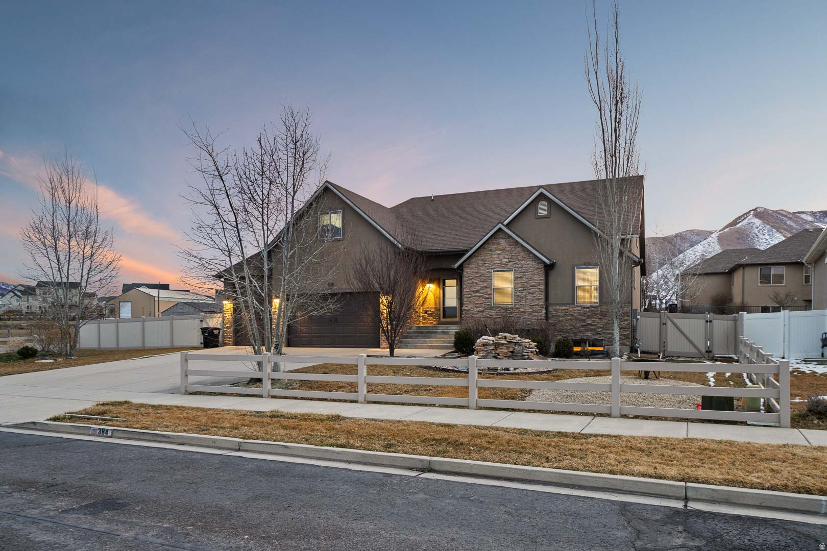 RANCH MEADOWS - Residential