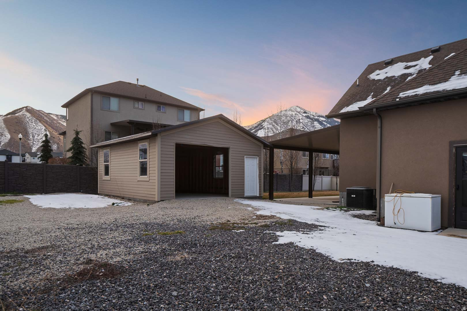 RANCH MEADOWS - Residential