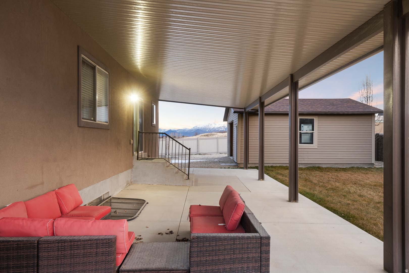 RANCH MEADOWS - Residential