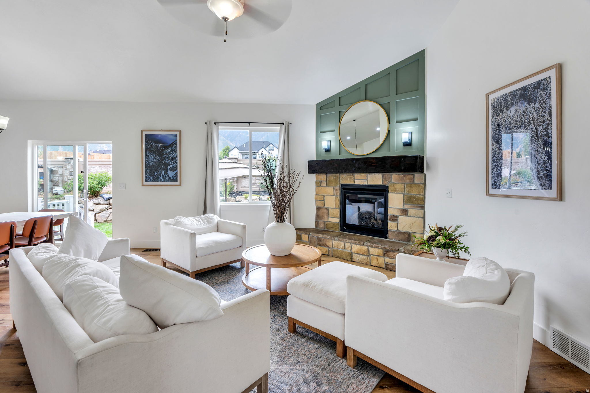 MOUNT LOAFER VIEW - Residential