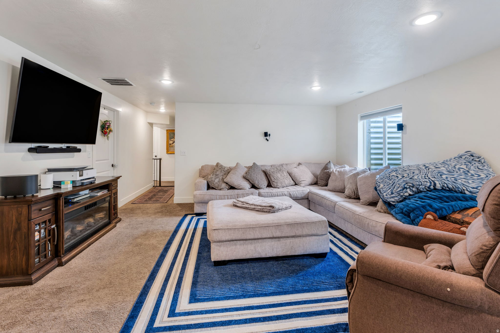 MOUNT LOAFER VIEW - Residential
