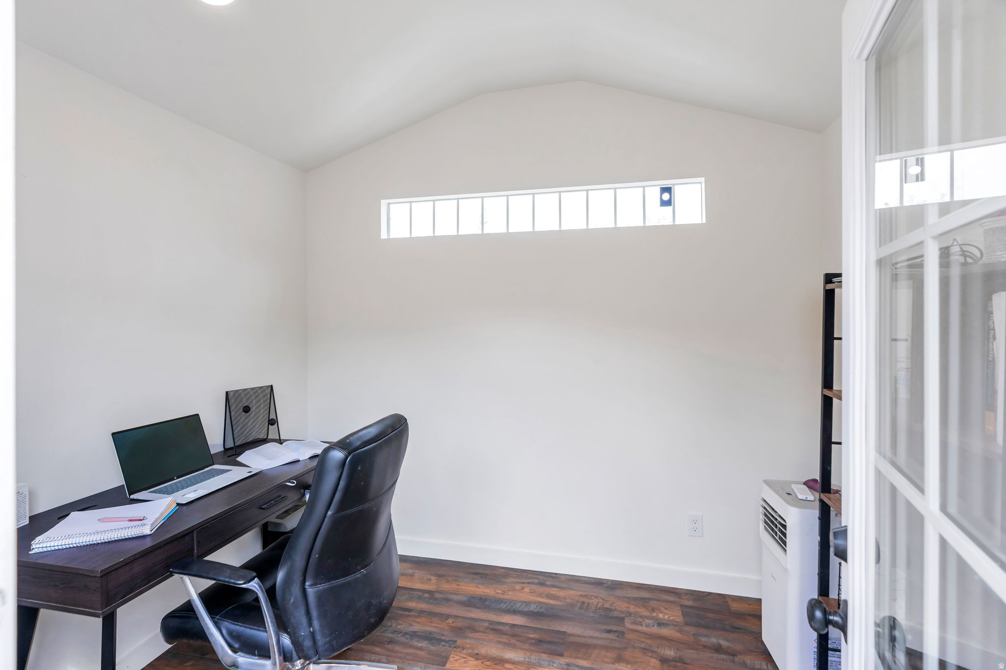 MOUNT LOAFER VIEW - Residential
