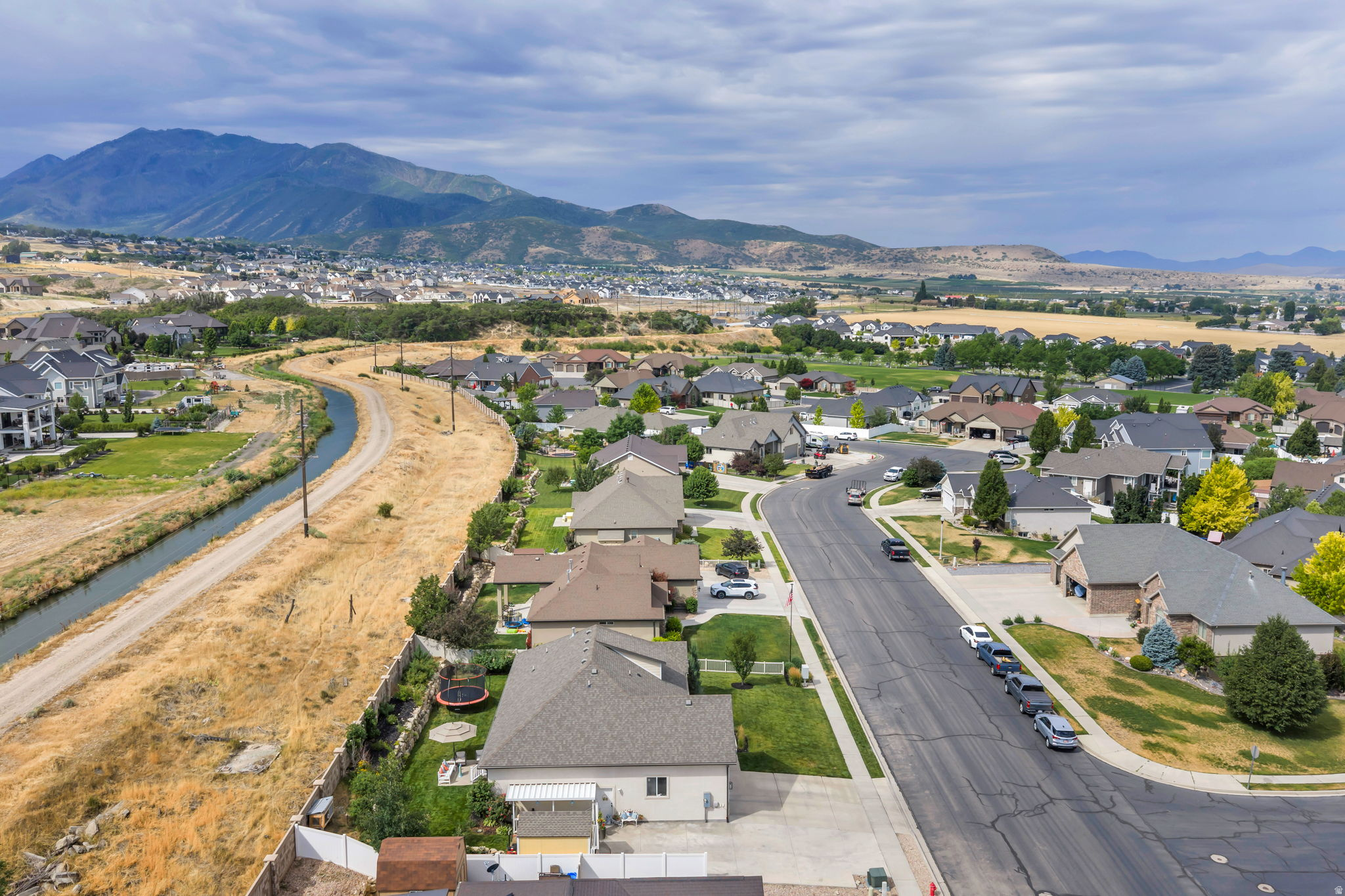 MOUNT LOAFER VIEW - Residential