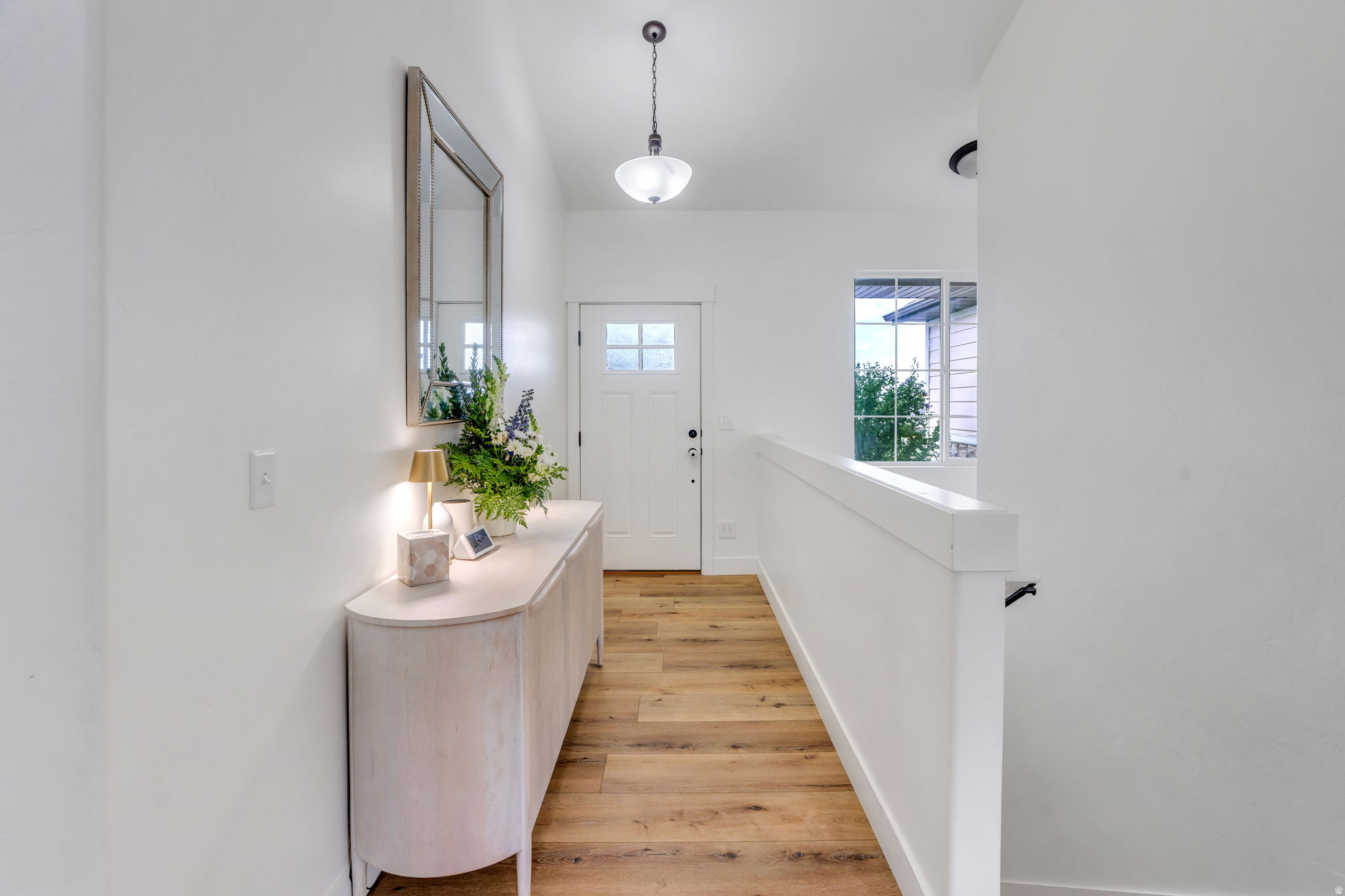 MOUNT LOAFER VIEW - Residential