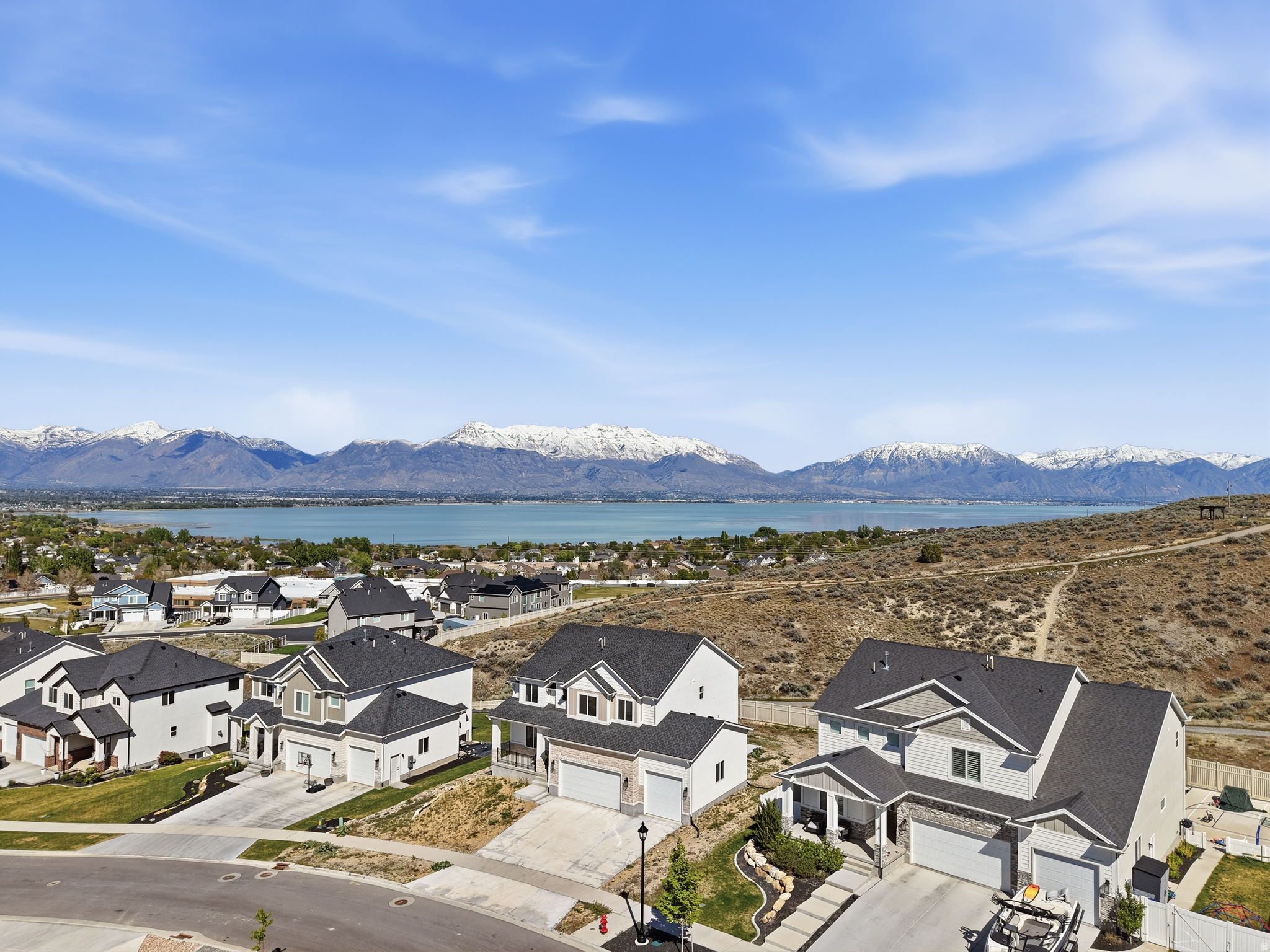 SARATOGA HILLS - Residential