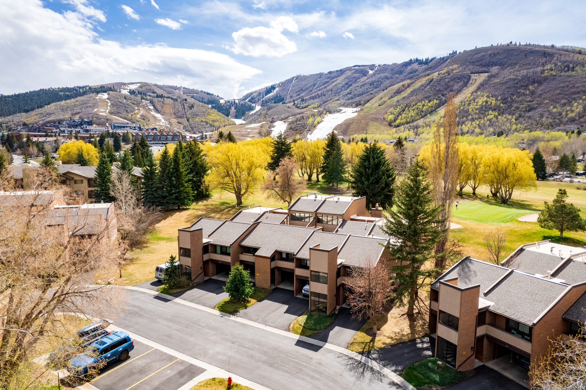PARK AVENUE CONDOMINIUMS - Residential