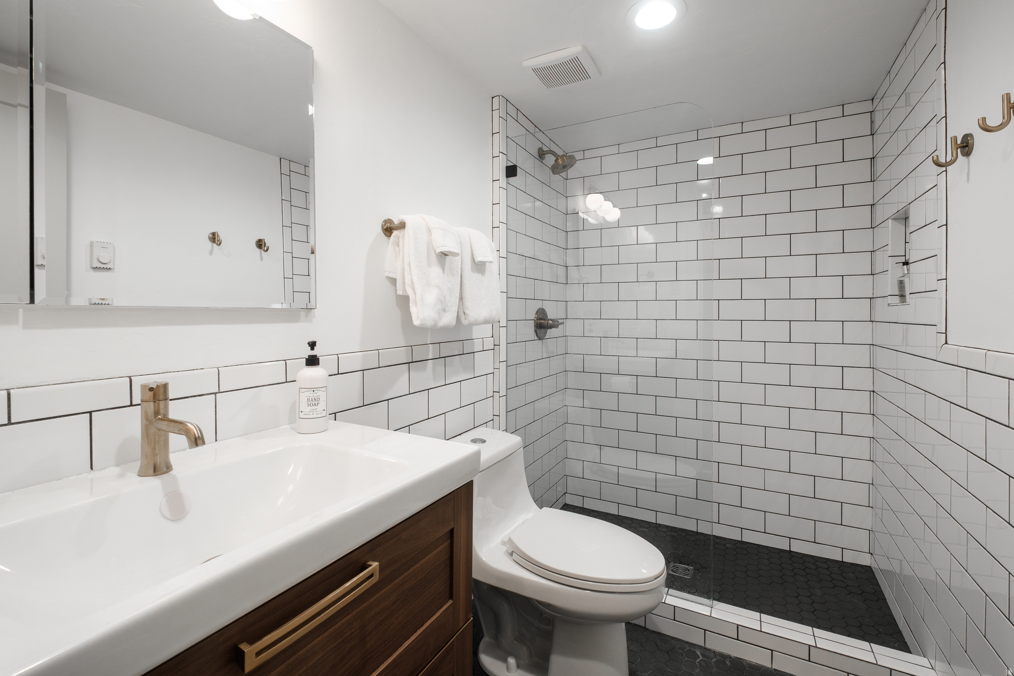PARK AVENUE CONDOMINIUMS - Residential