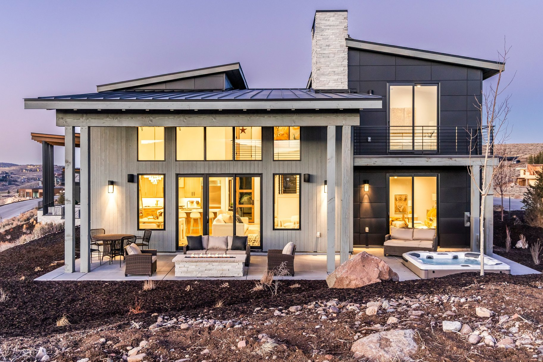 PROMONTORY VILLAS AT VISTA POINT - Residential