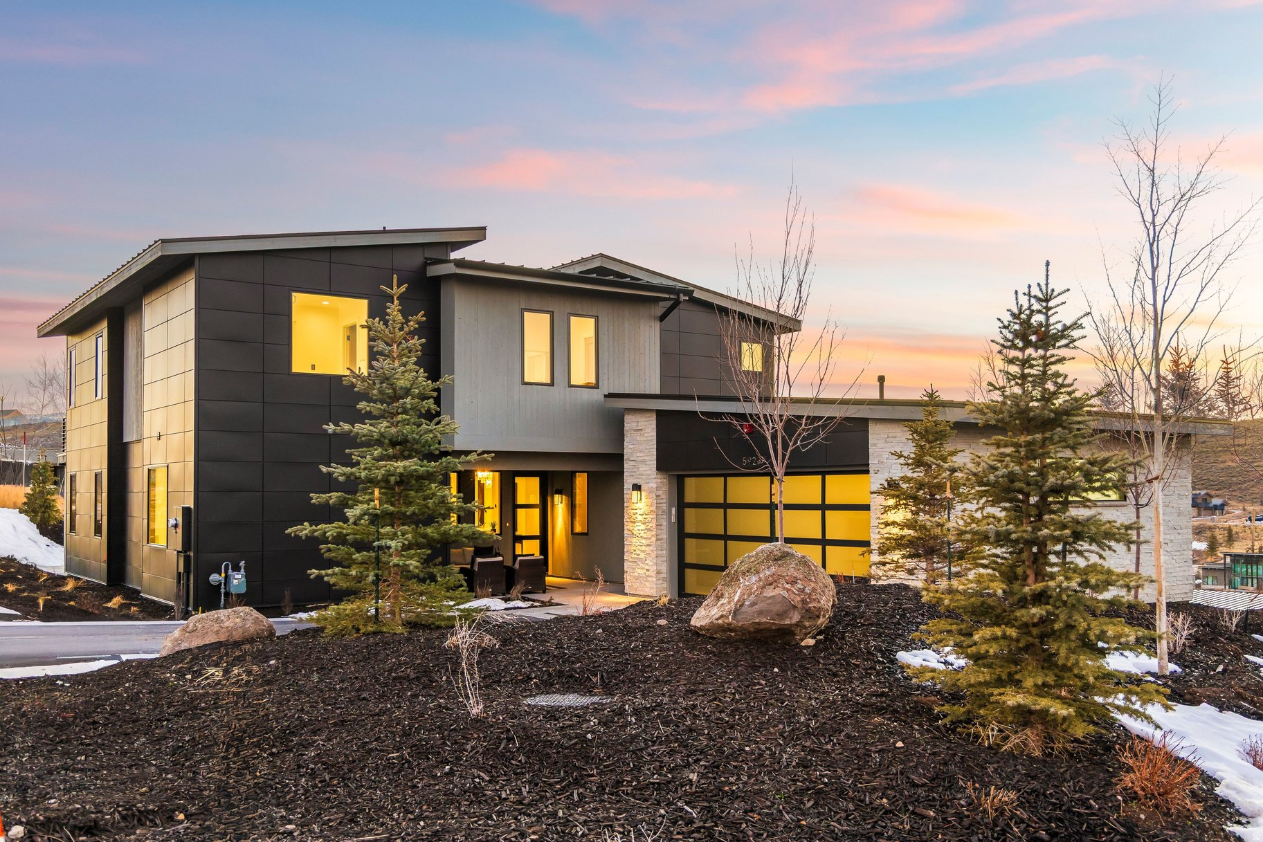 PROMONTORY VILLAS AT VISTA POINT - Residential