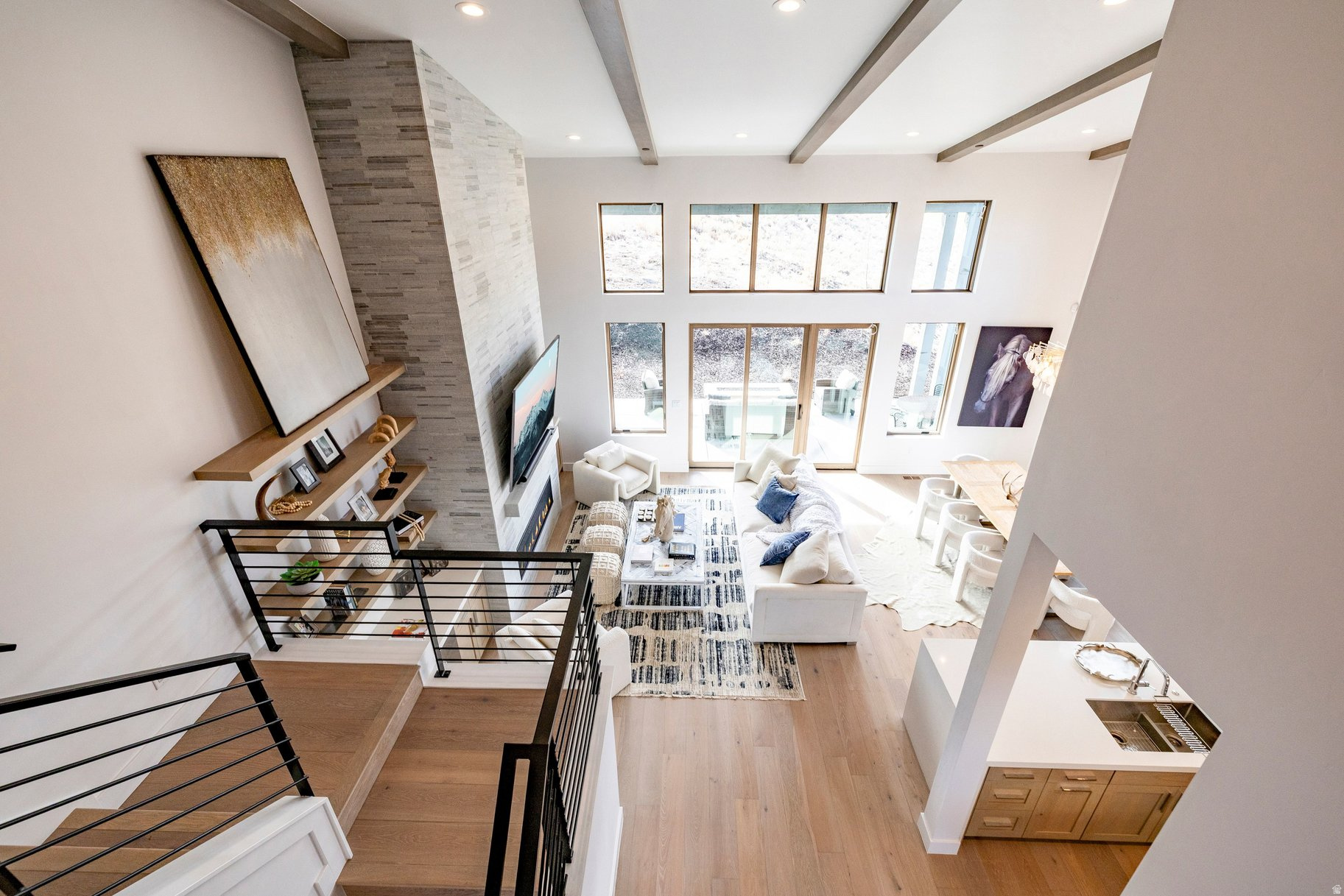 PROMONTORY VILLAS AT VISTA POINT - Residential