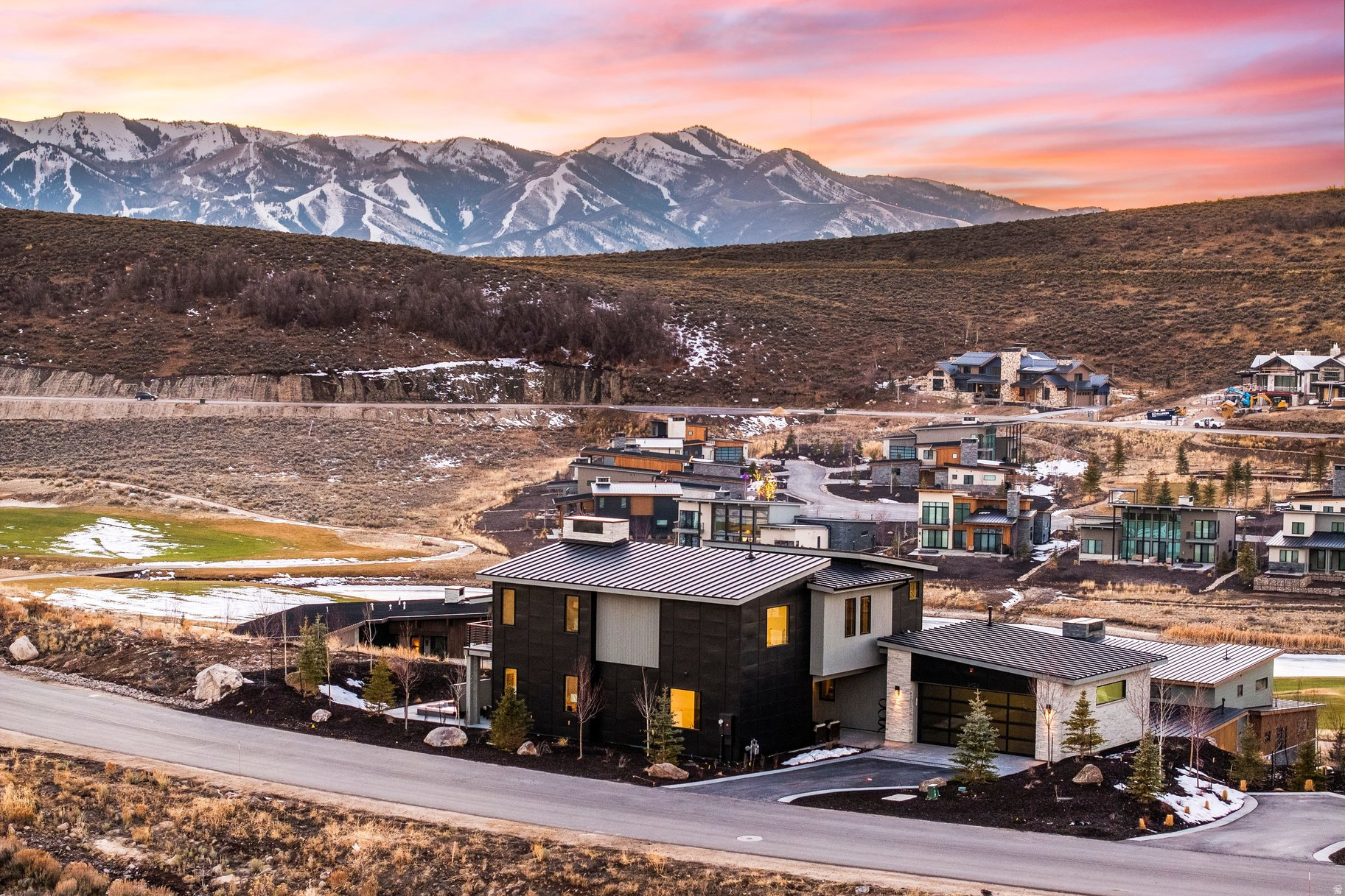 PROMONTORY VILLAS AT VISTA POINT - Residential