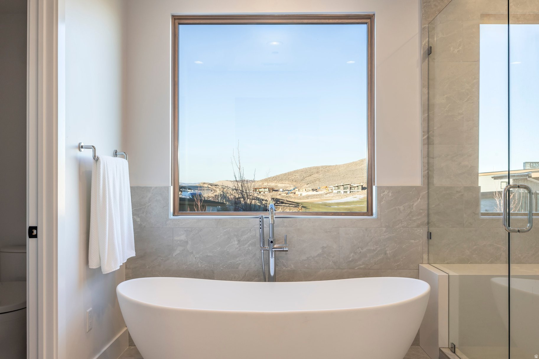 PROMONTORY VILLAS AT VISTA POINT - Residential