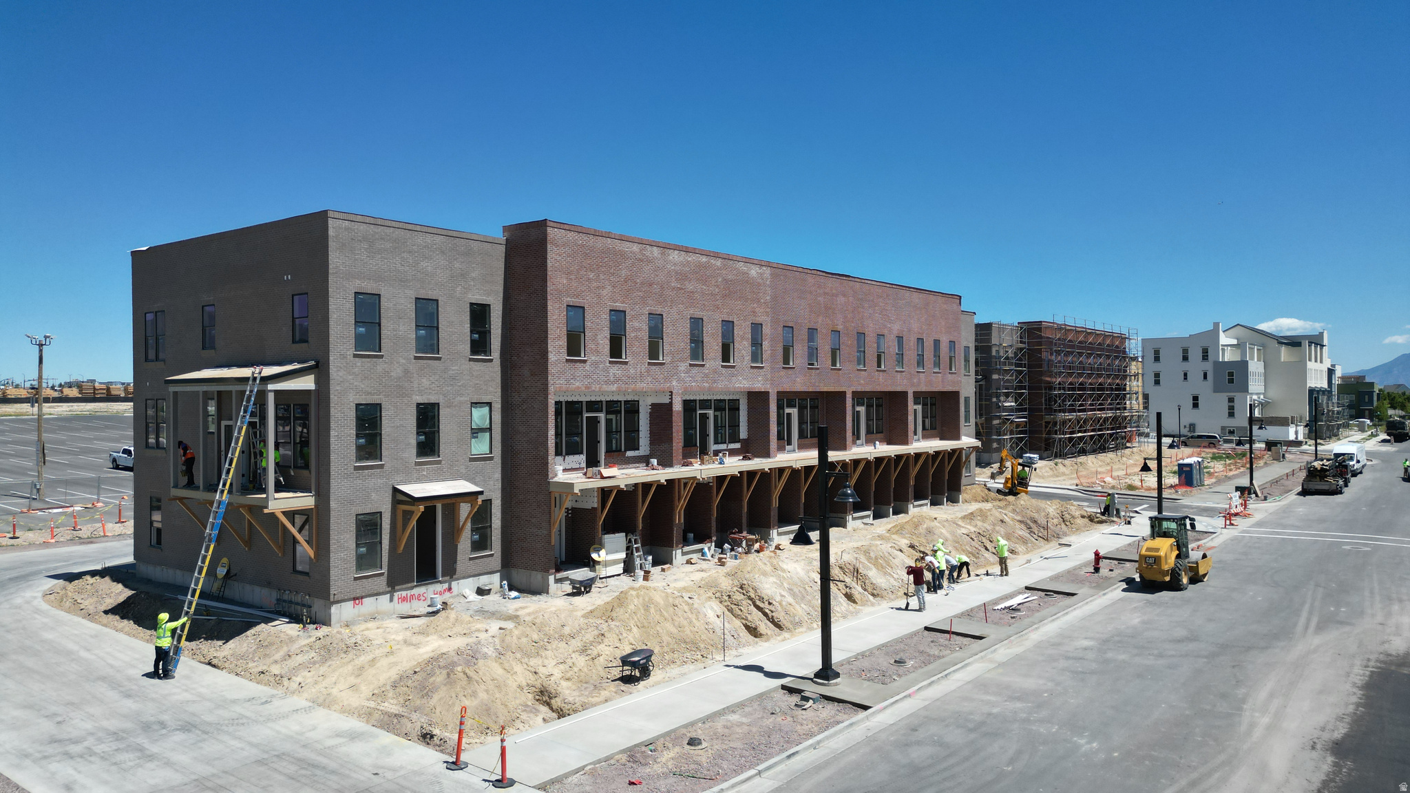 DOWNTOWN DAYBREAK - Residential