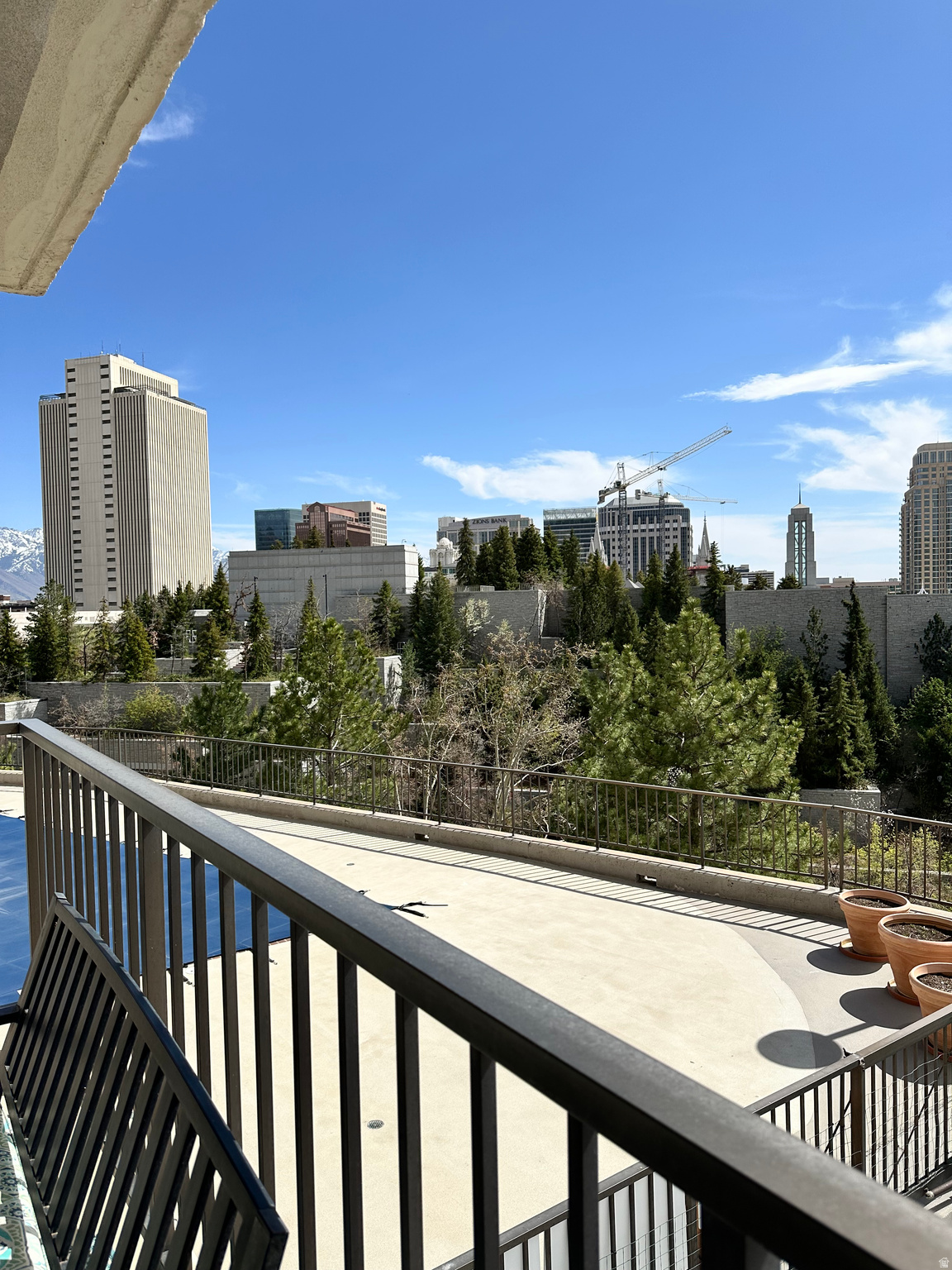 ZION SUMMIT - Residential