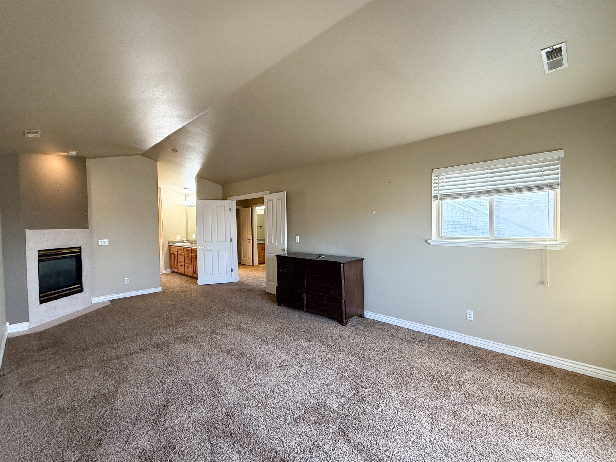 PLEASANT MEADOWS - Residential