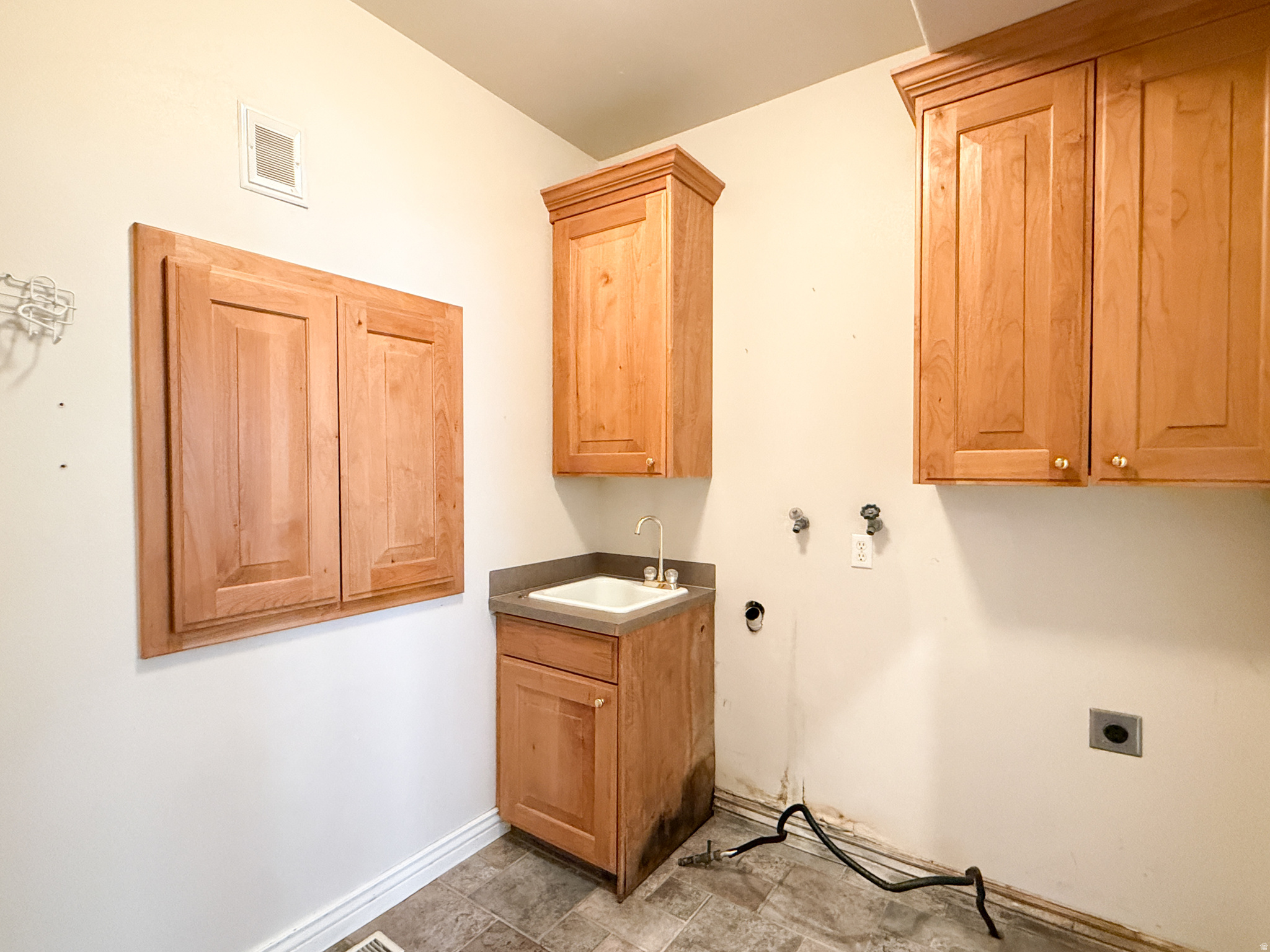 PLEASANT MEADOWS - Residential
