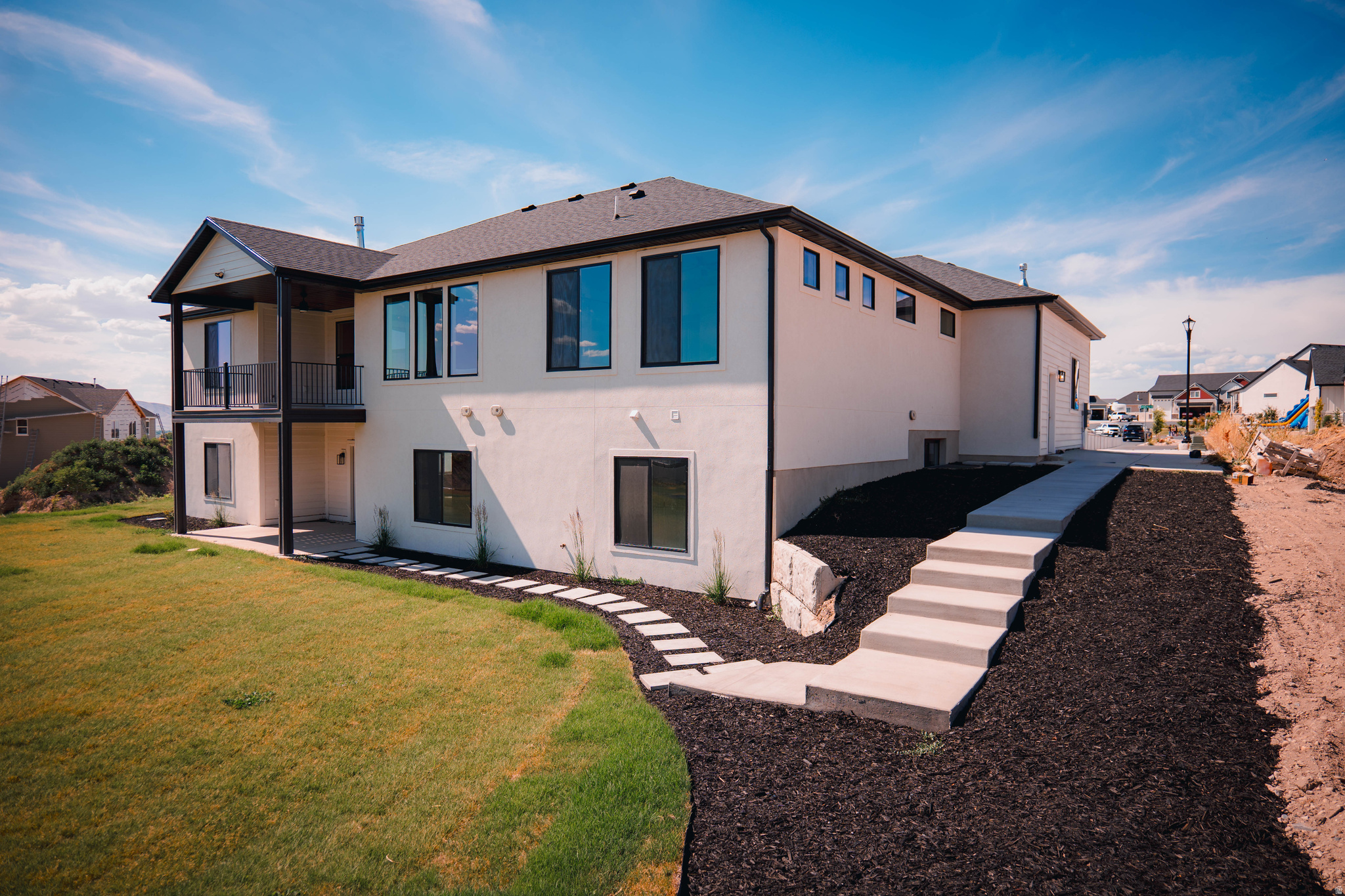 DRAGON MEADOWS - Residential