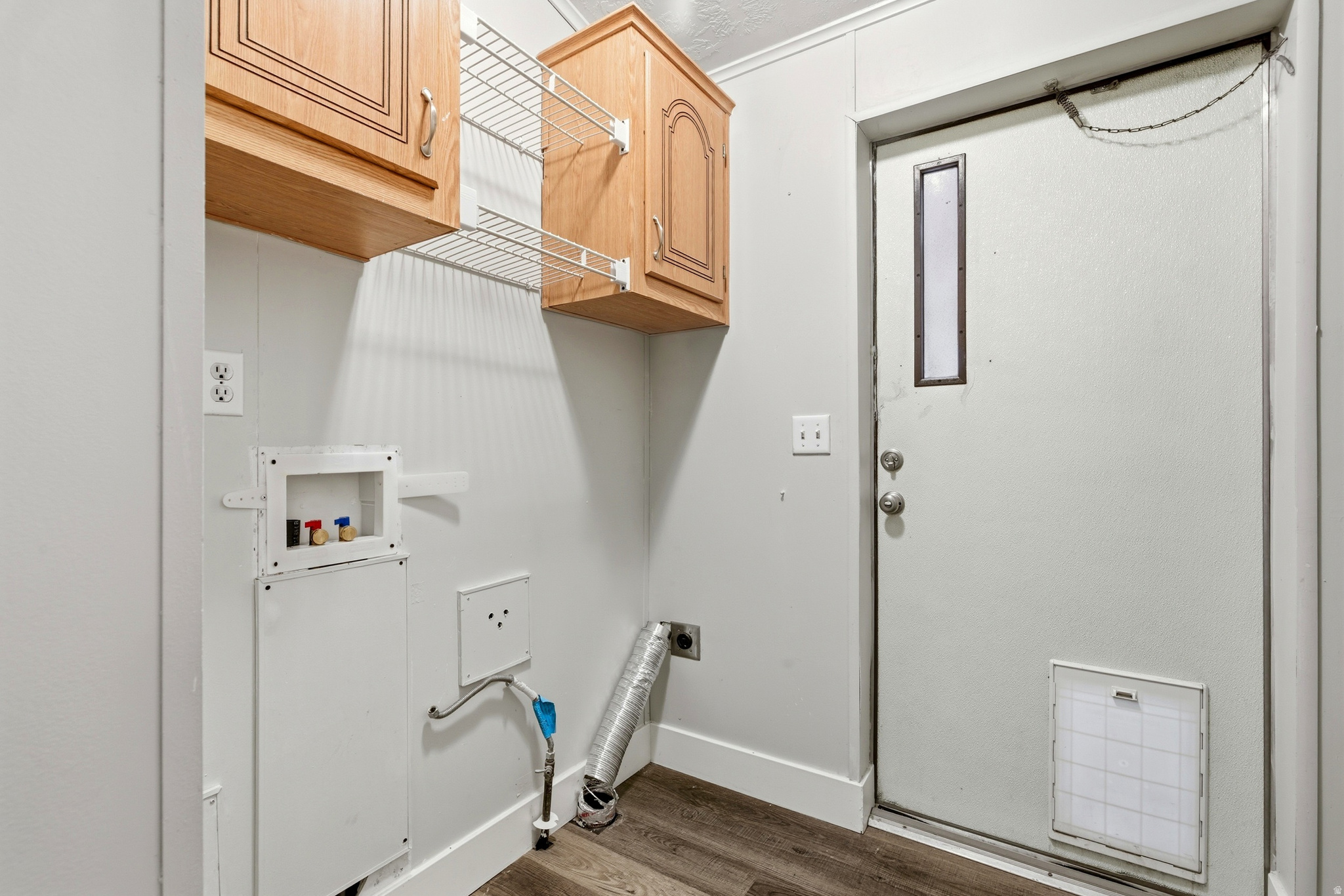 APPLEWOOD - Residential
