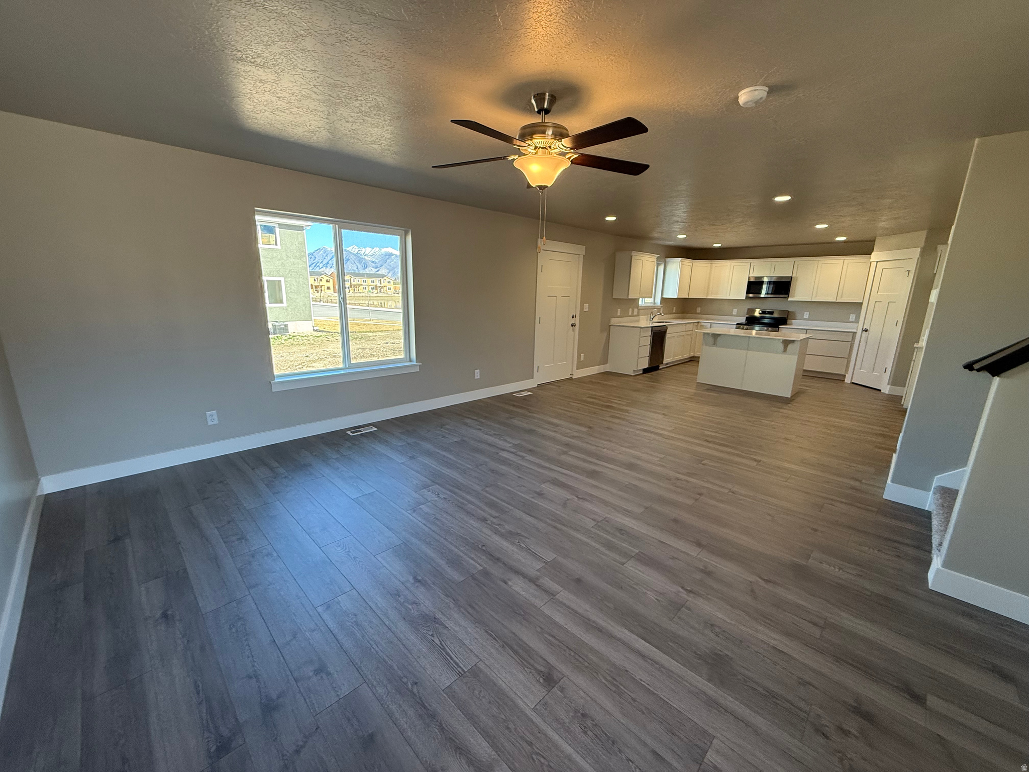 TIMBER RANCH - Residential