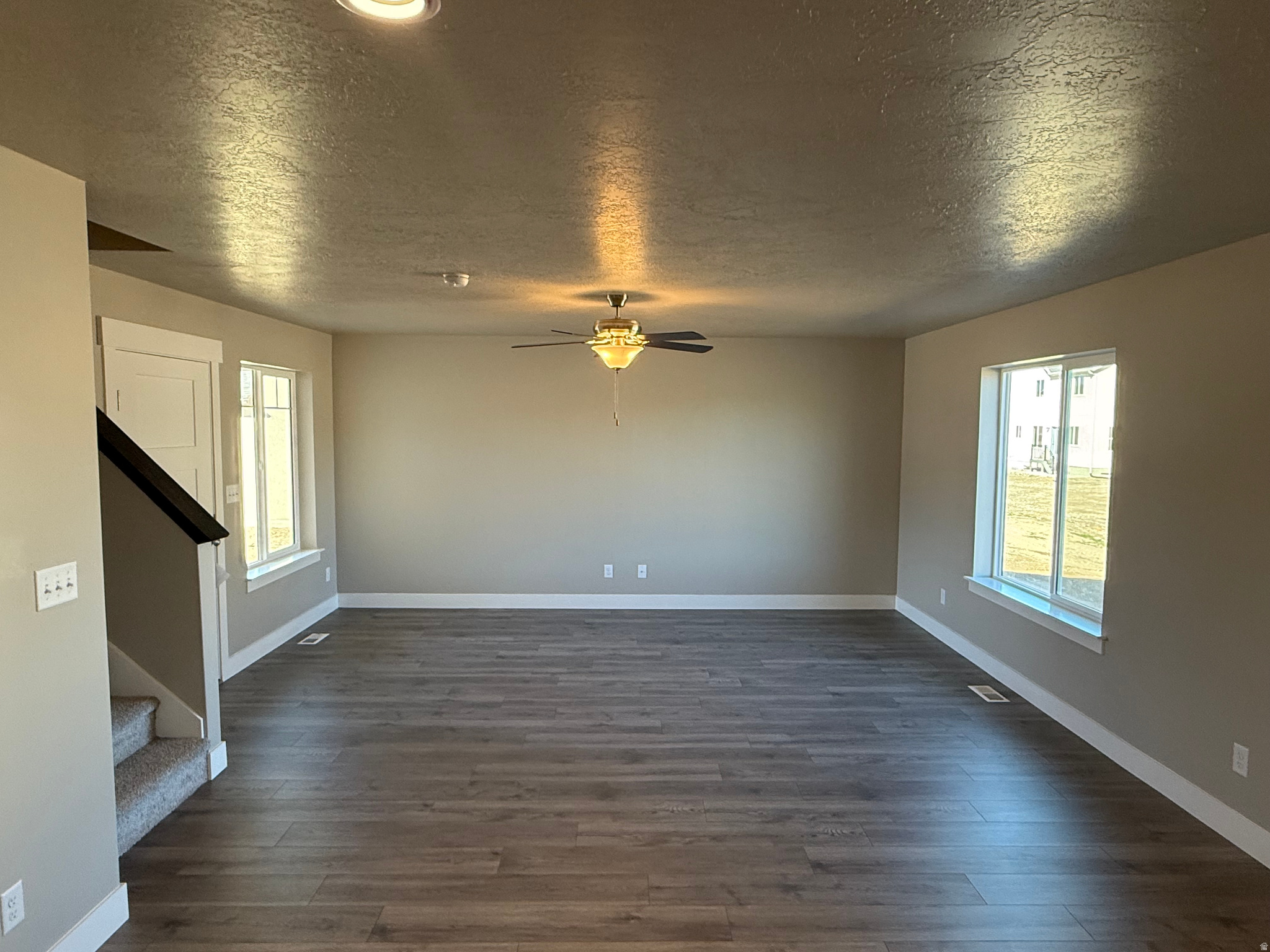TIMBER RANCH - Residential