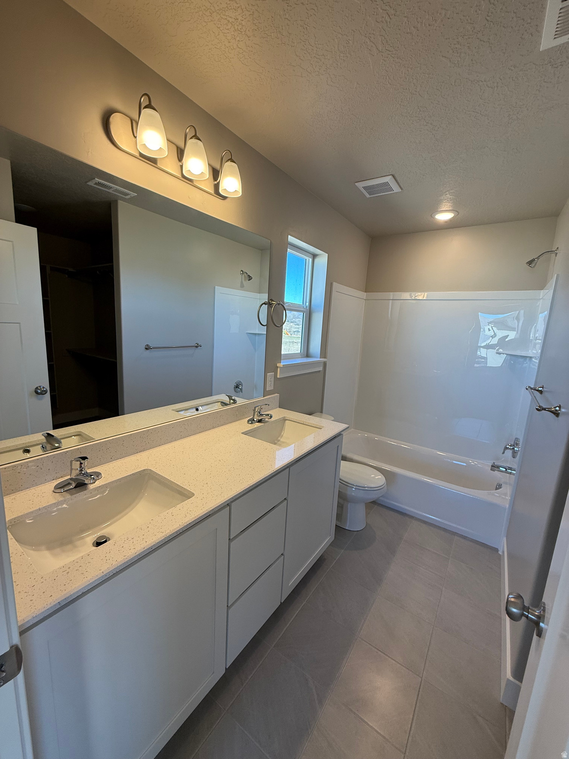 TIMBER RANCH - Residential