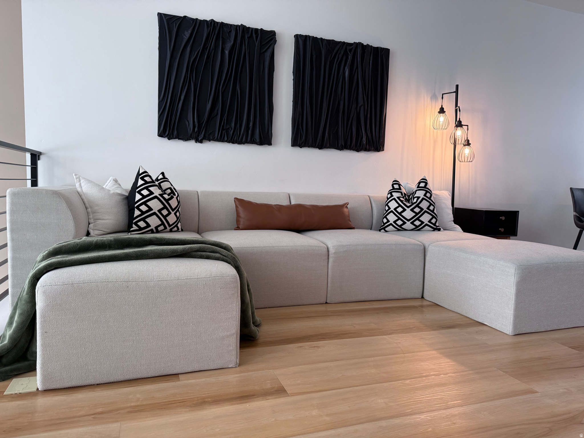 MEADOWBROOK - Residential