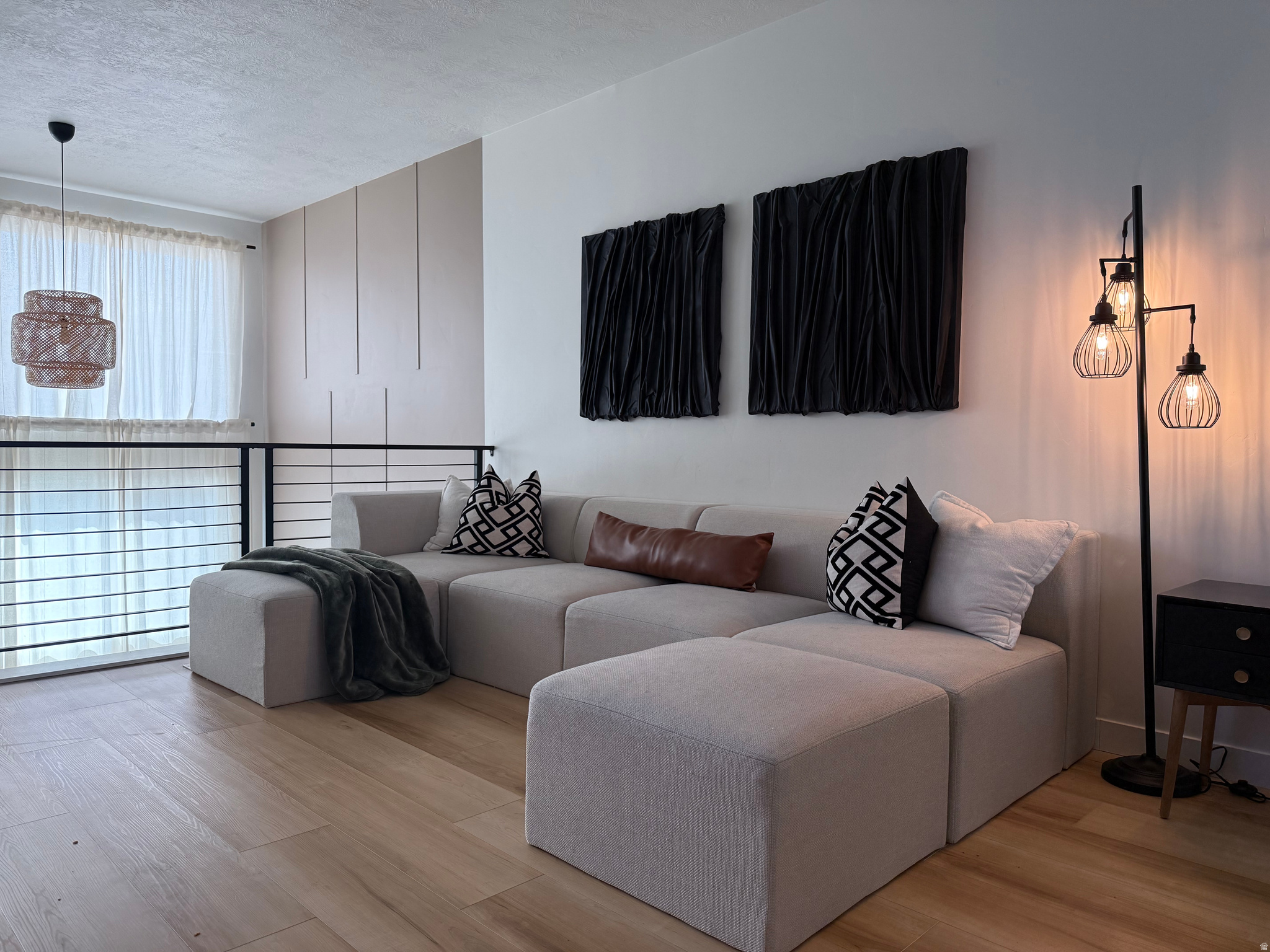 MEADOWBROOK - Residential