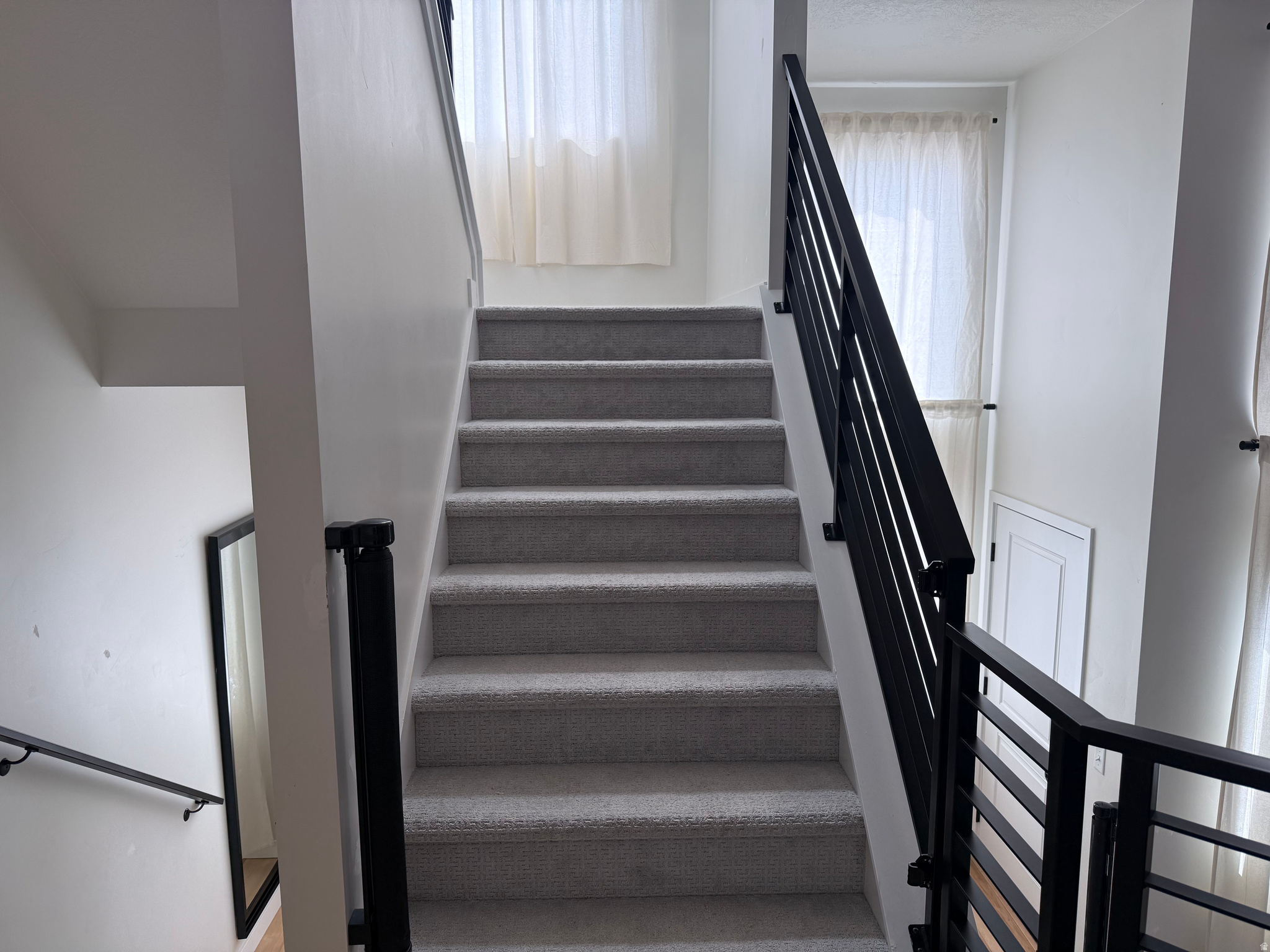 MEADOWBROOK - Residential