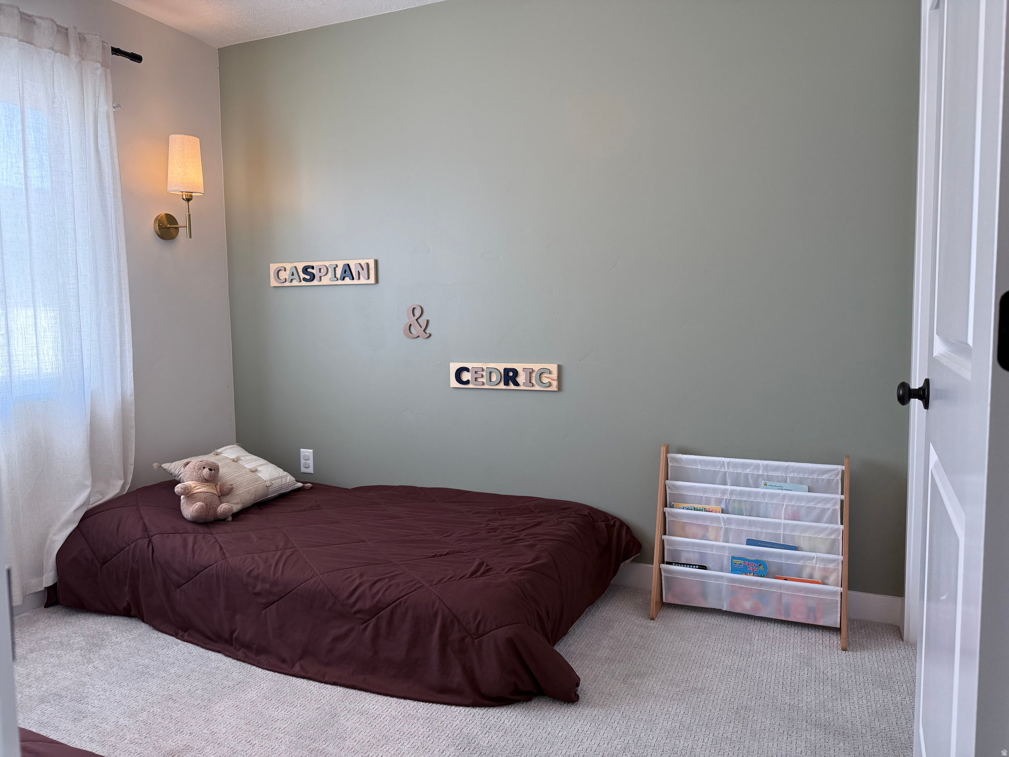 MEADOWBROOK - Residential