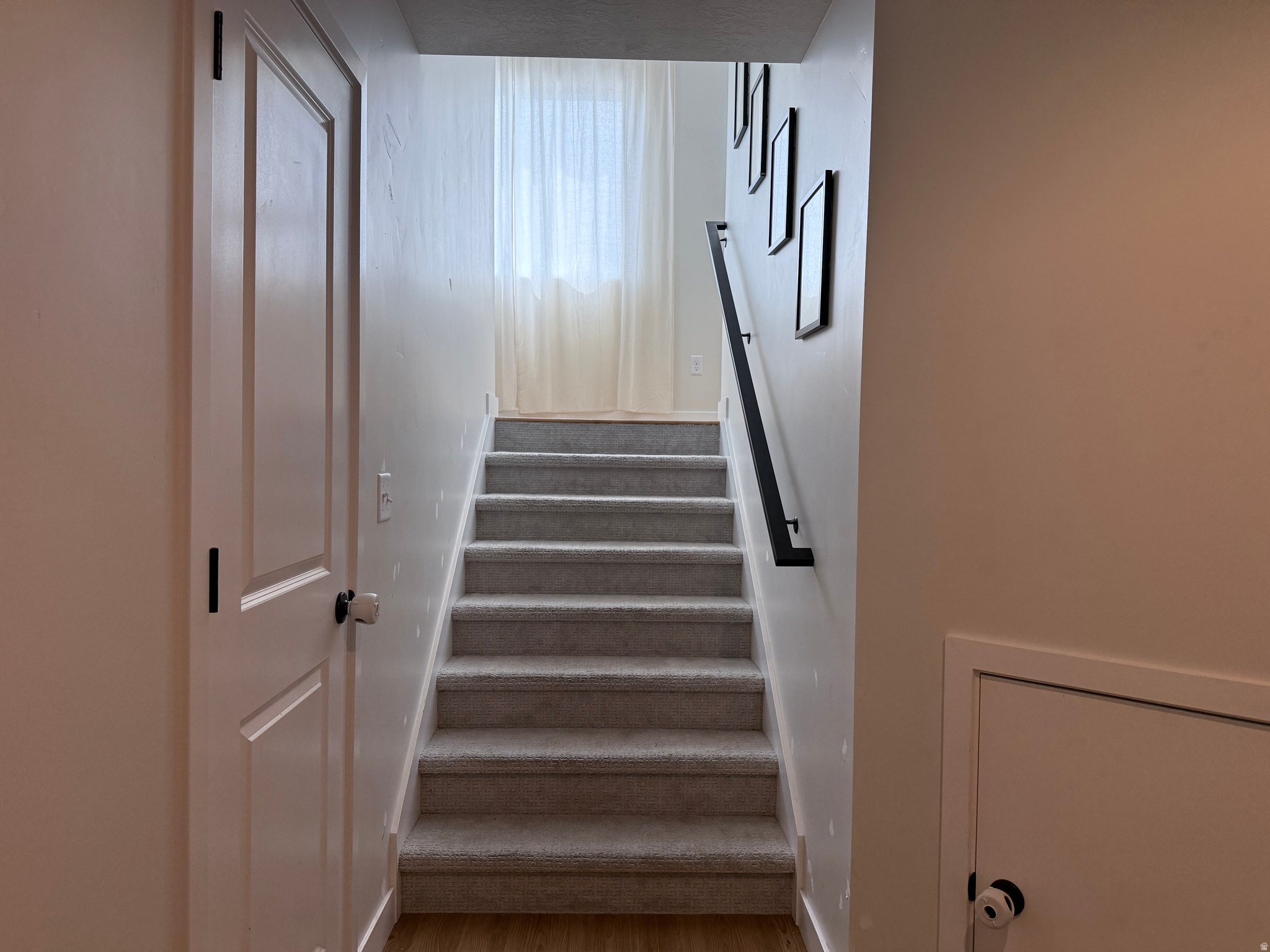 MEADOWBROOK - Residential