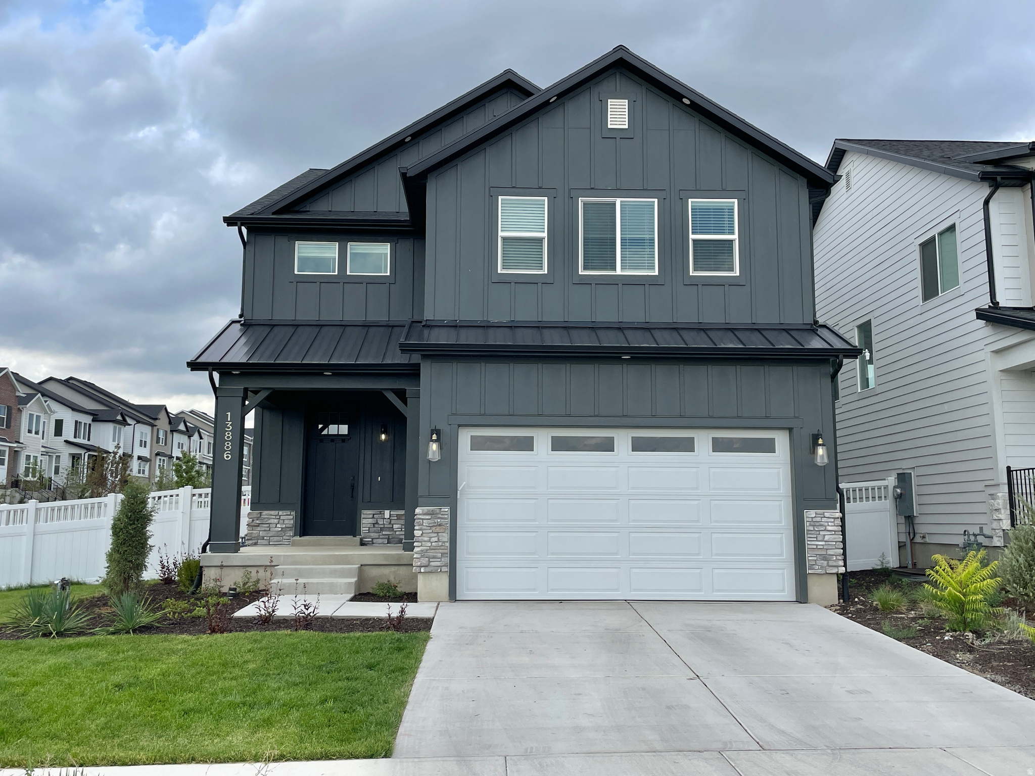 MOUNTAIN RIDGE - Residential