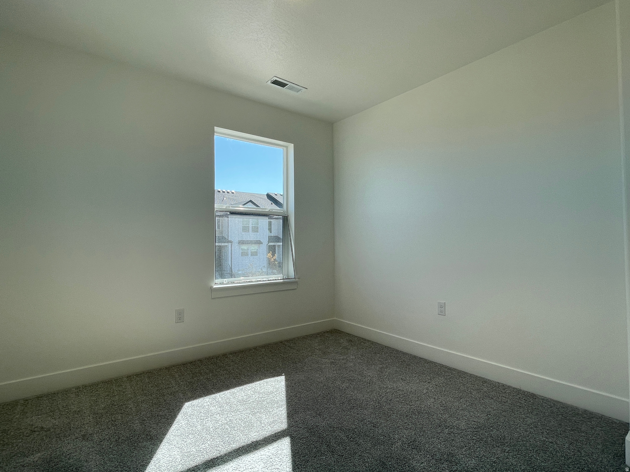 MOUNTAIN RIDGE - Residential