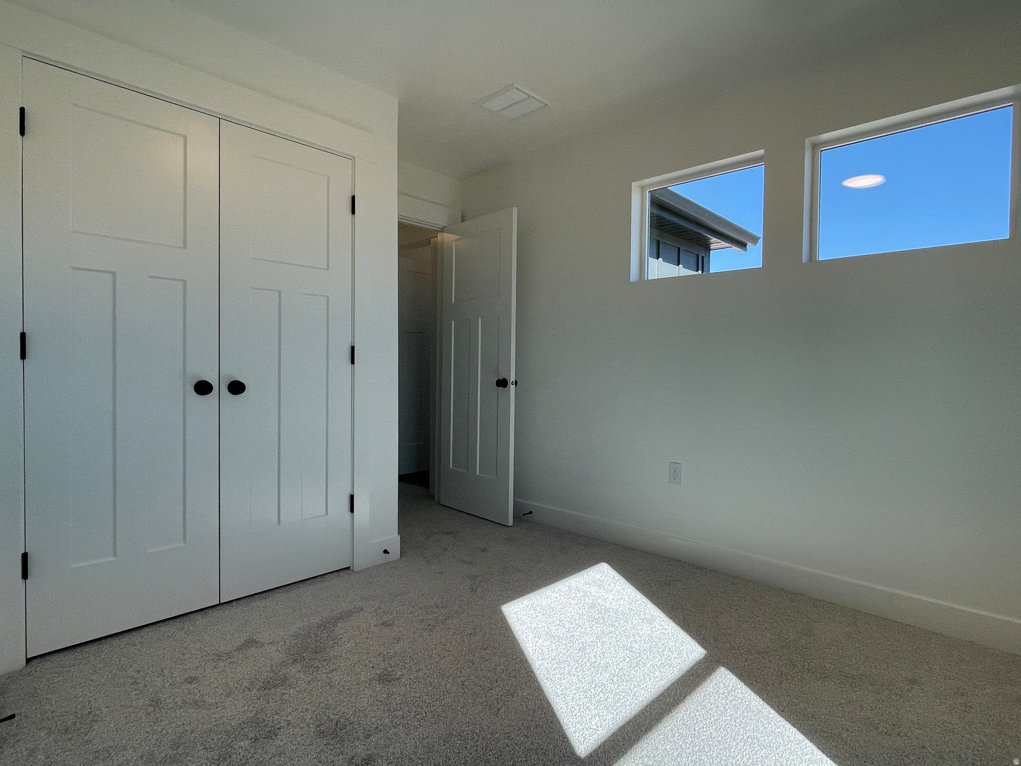 MOUNTAIN RIDGE - Residential