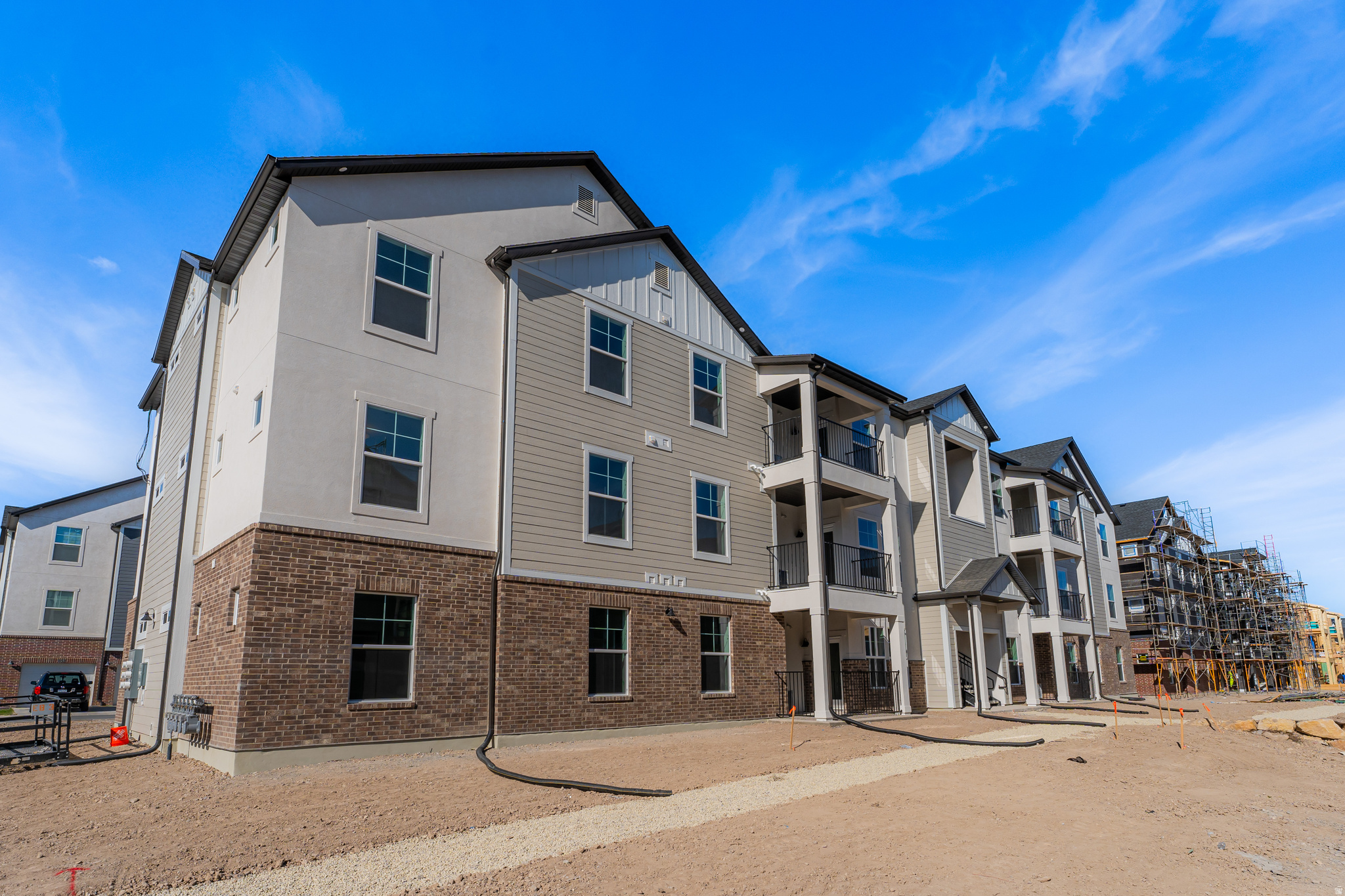 HIGHRIDGE - Residential