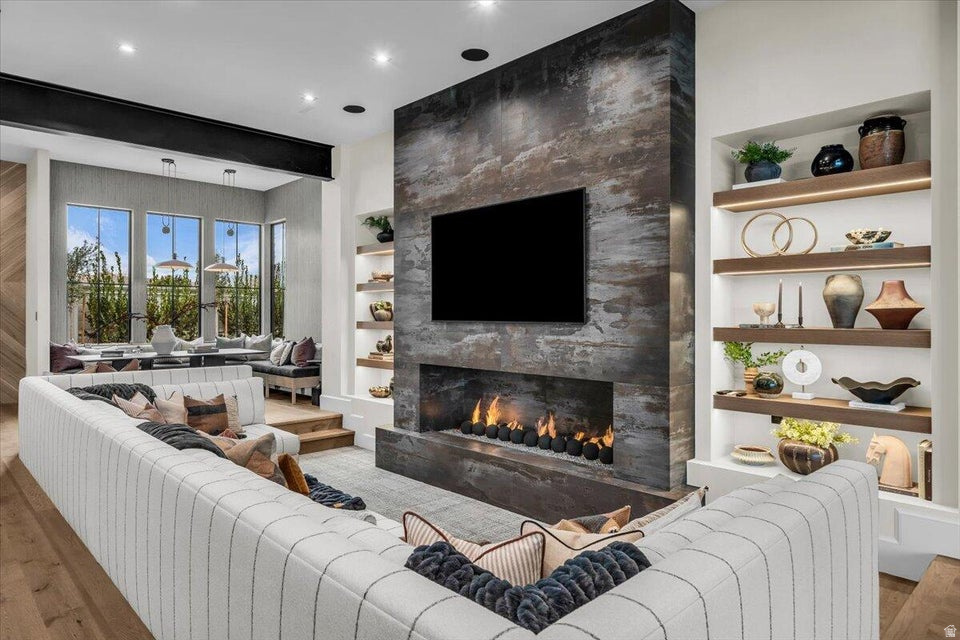 GROVE - Residential