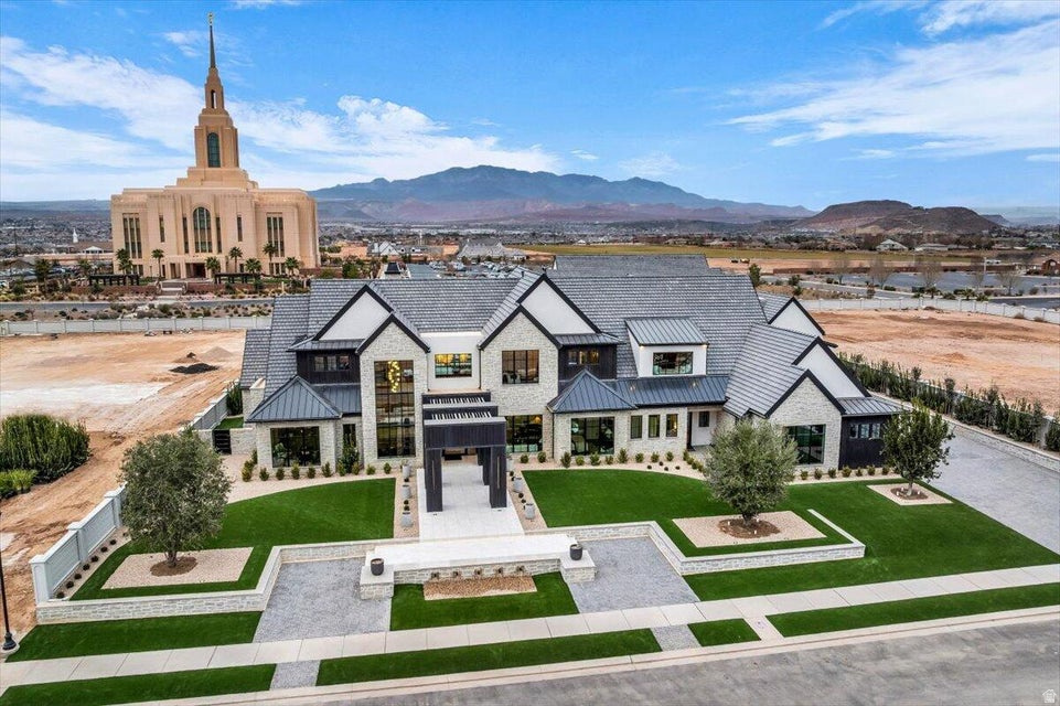 GROVE - Residential