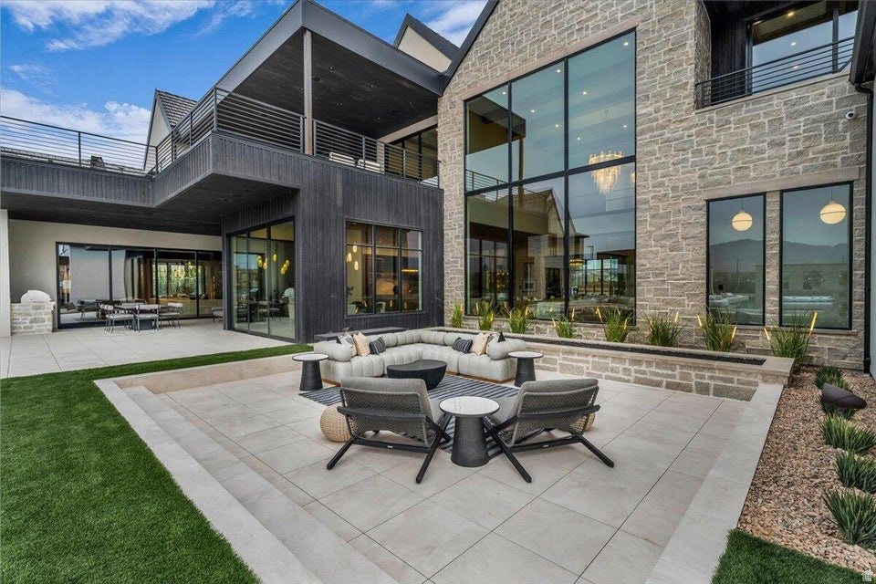 GROVE - Residential