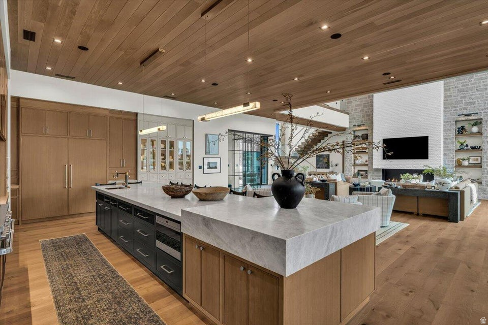 GROVE - Residential