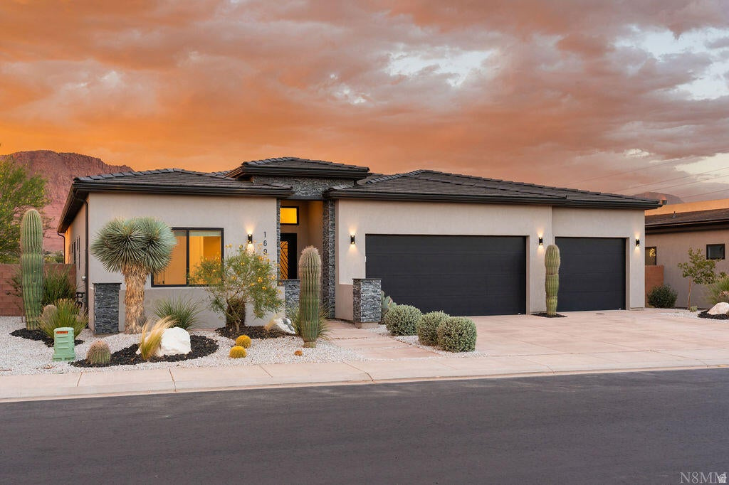 RED MOUNTAIN TERRACE PH 1 - Residential