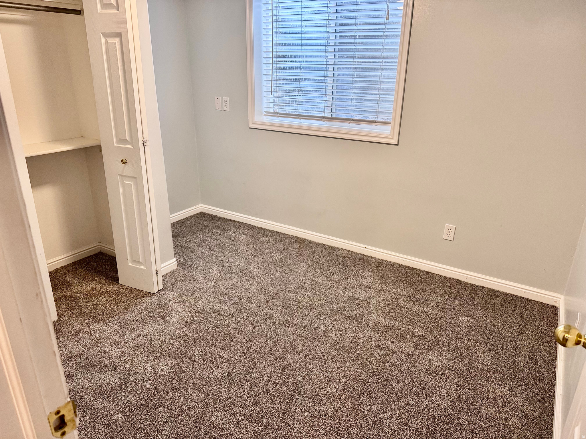 WARREN ACRES - Residential